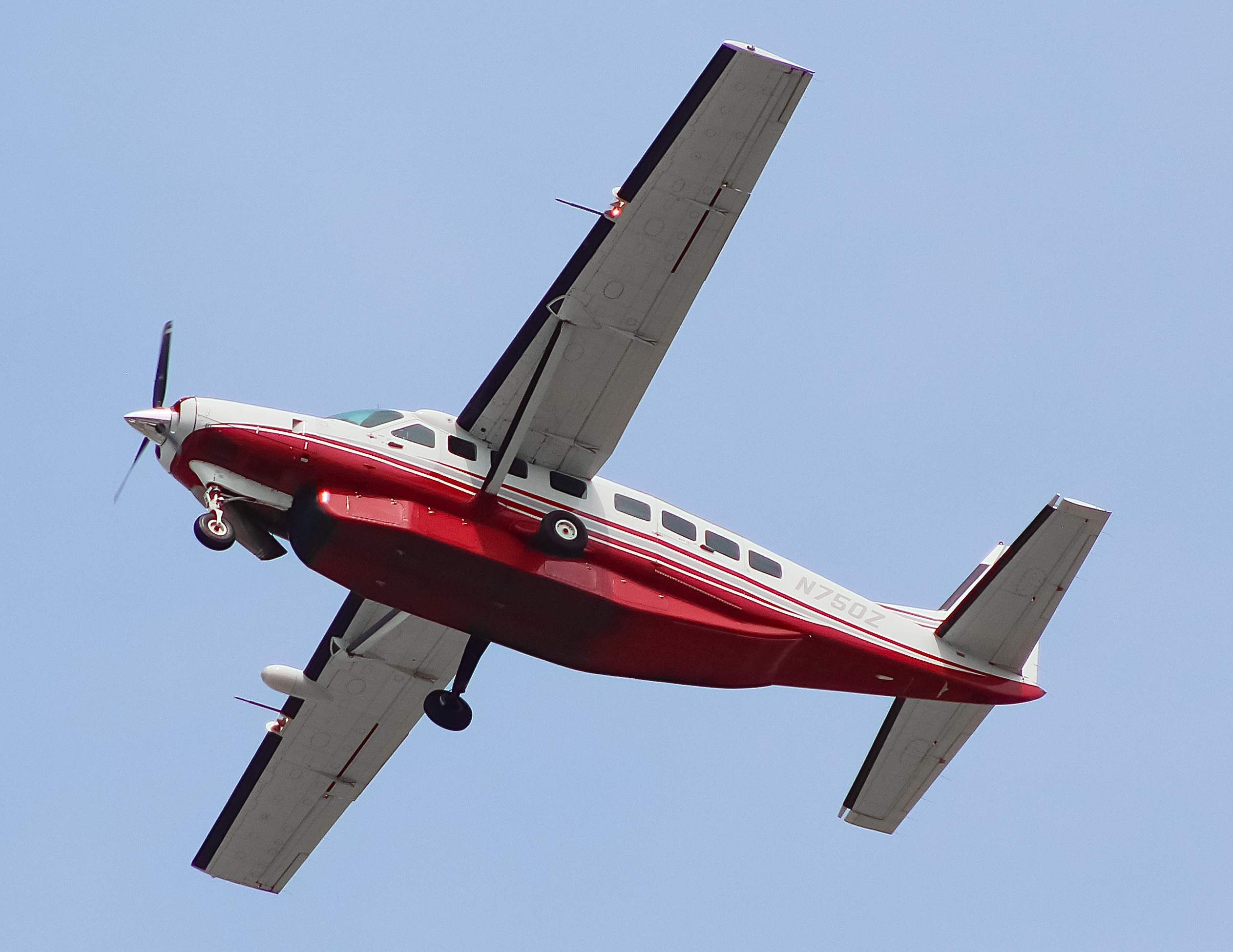 Full size: Air Choice One Cessna 208 Grand Caravan N750Z at Chicago O'Hare International Airport