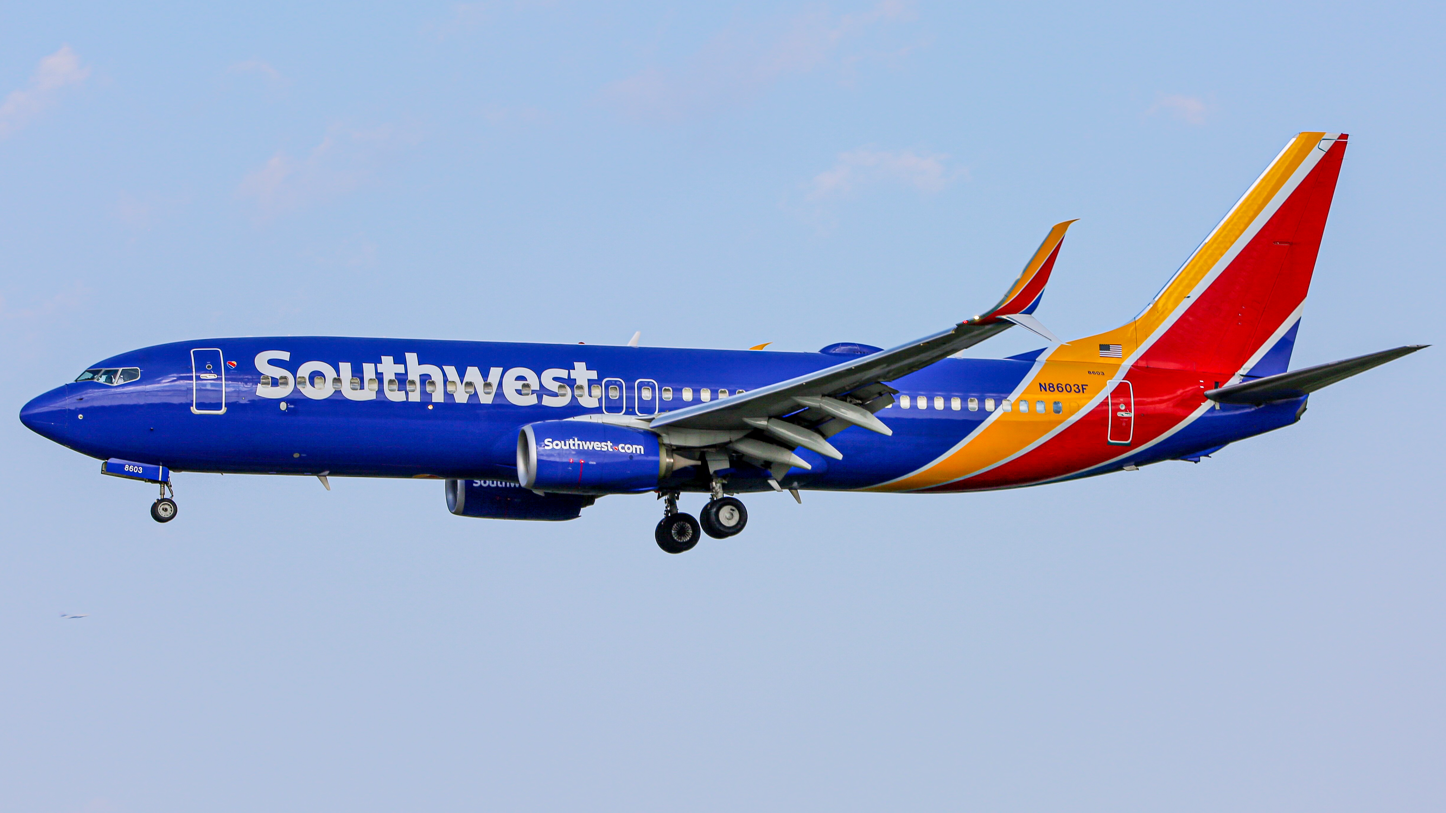 Full size: Southwest Airlines Boeing 737-800 N8603F at Baltimore/Washington International Thurgood Marshall Airport