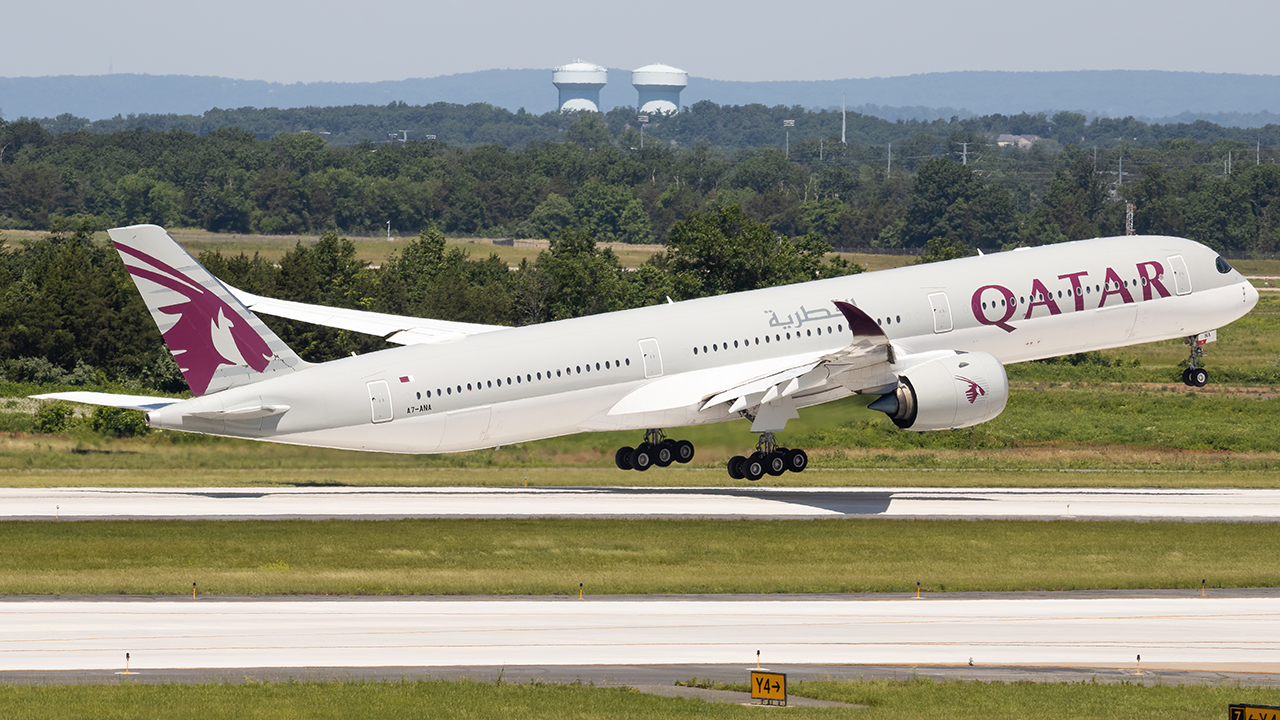 Full size: Qatar Airways Airbus A350-1000 A7-ANA at Washington Dulles International Airport
