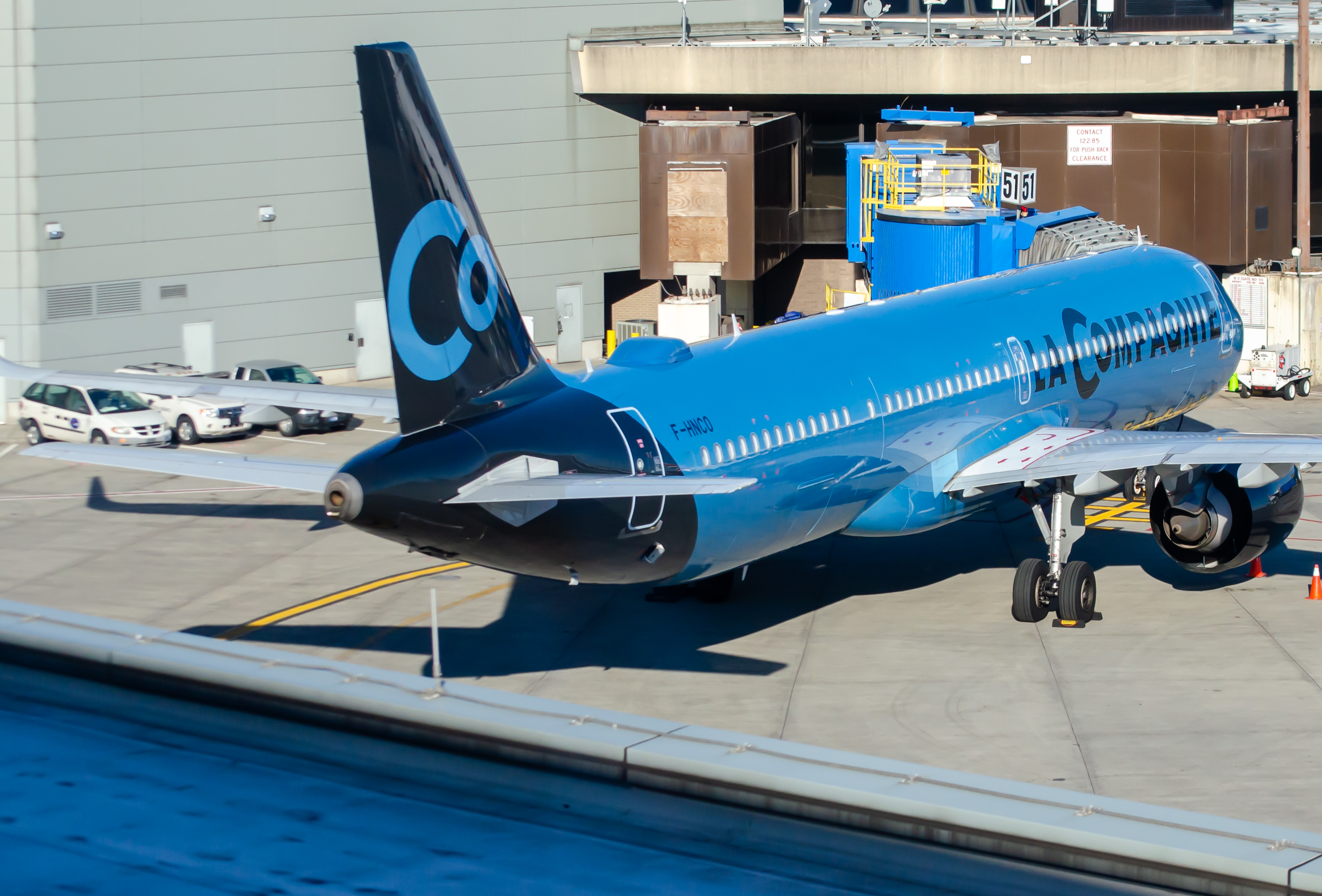 Full size: La Compagnie Airbus A321NEO F-HNCO  at Newark Liberty International Airport