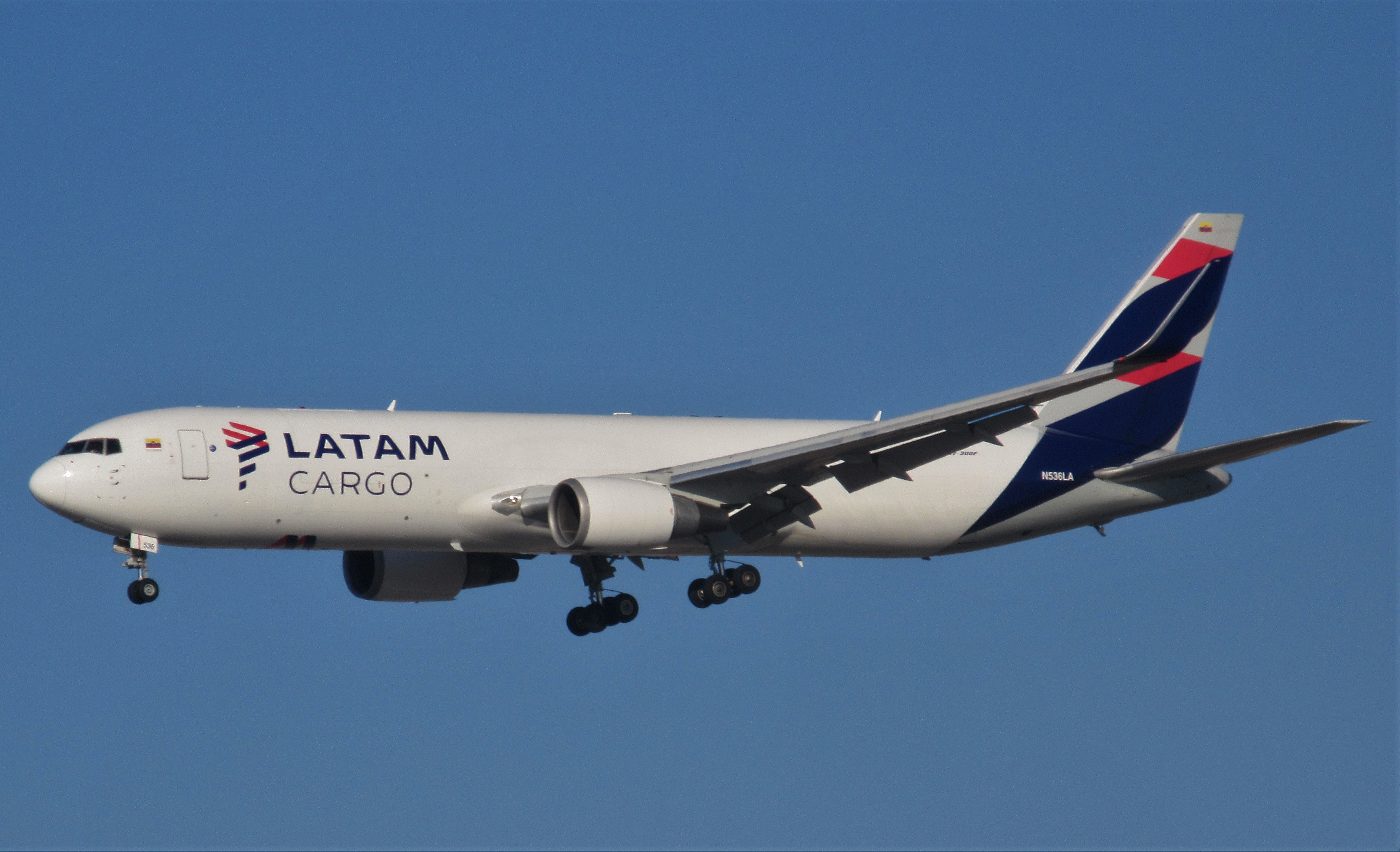Full size: LATAM Cargo  Boeing 767-300F N536LA at Chicago O'Hare International Airport