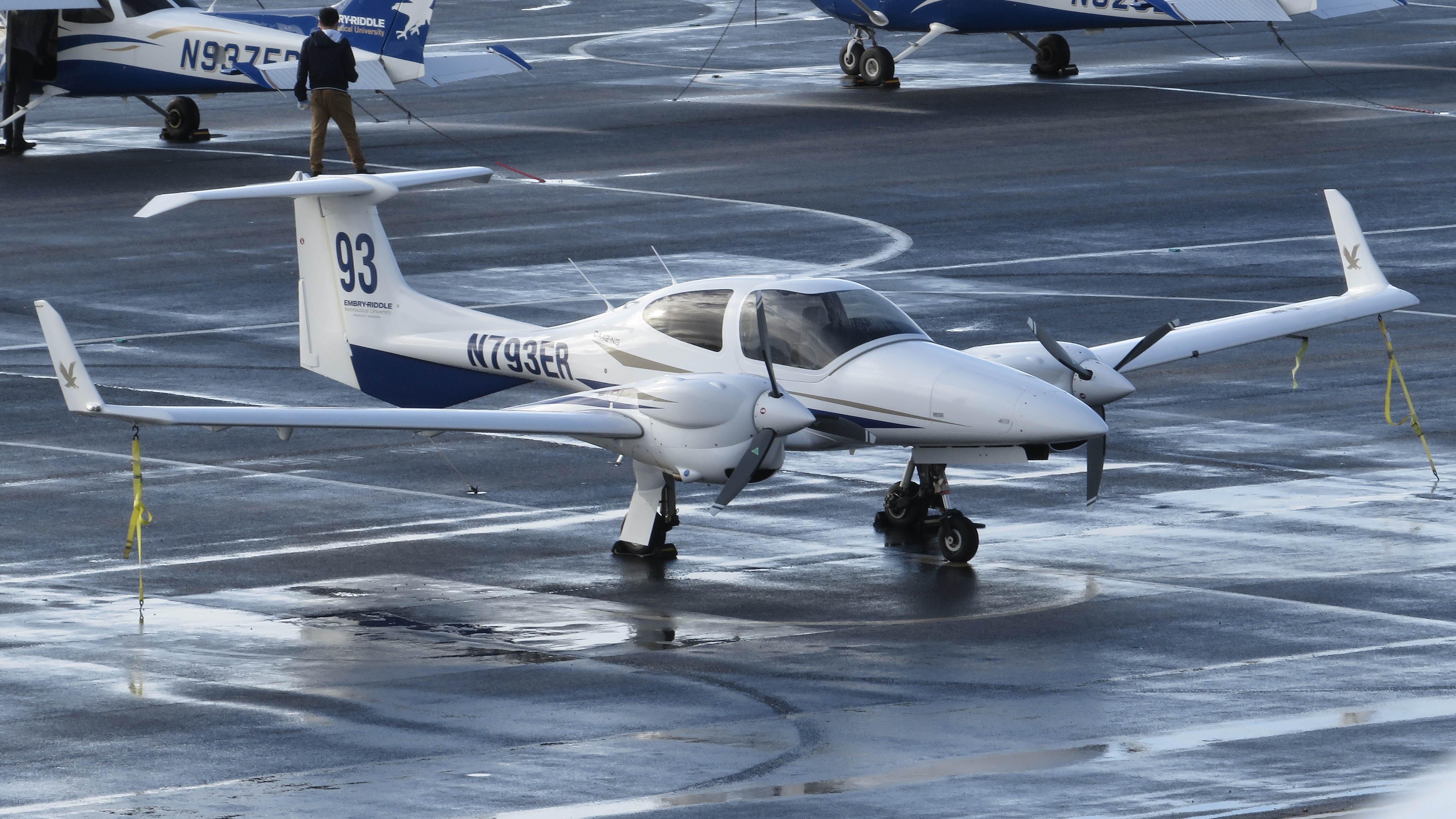 Full size: Embry-Riddle Aeronautical University Diamond DA-42 NG Twin Star N793ER at Daytona Beach International Airport