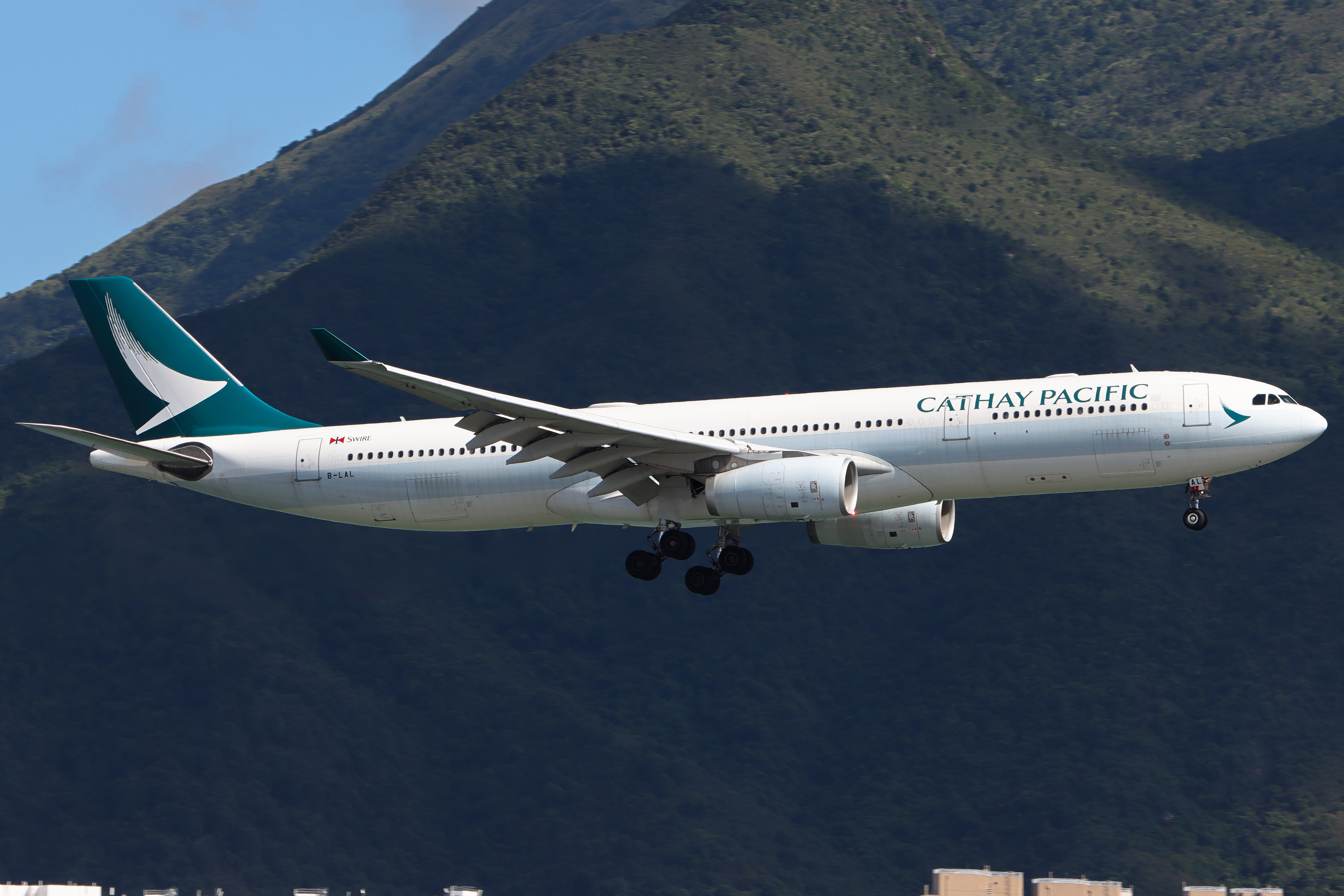 Full size: Cathay Pacific Airbus A330-300 B-LAL at Hong Kong International Airport