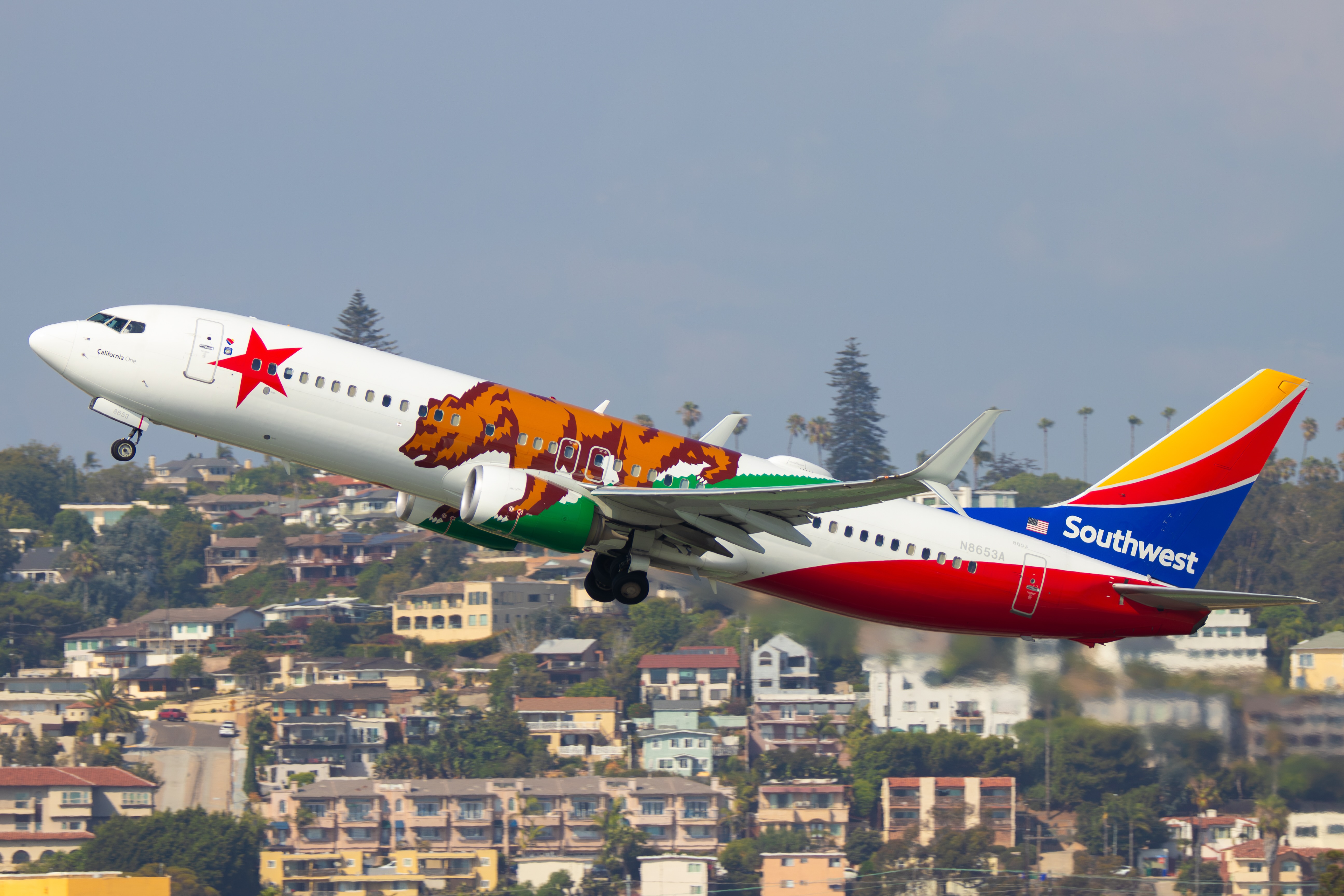 Full size: Southwest Airlines Boeing 737-800 N8653A at San Diego International Airport