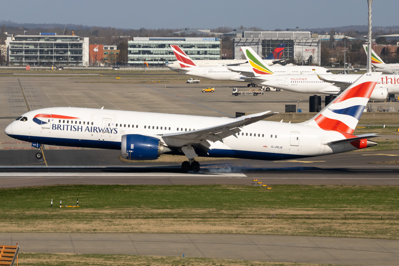 Full size: British Airways Boeing 787-8 G-ZBJE at London Heathrow International Airport