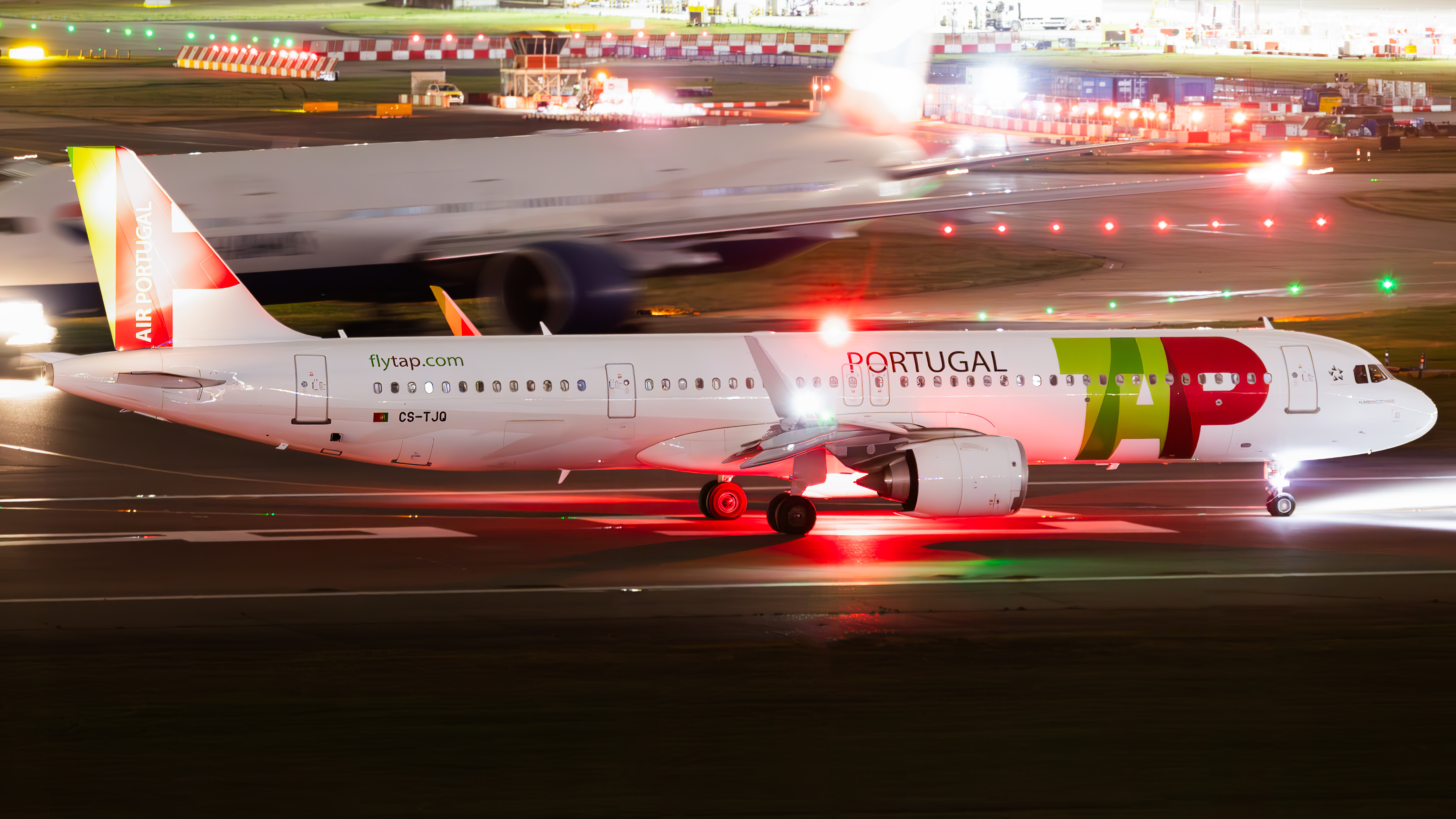 Full size: TAP Air Portugal Airbus A321NEO CS-TJQ at London Heathrow International Airport