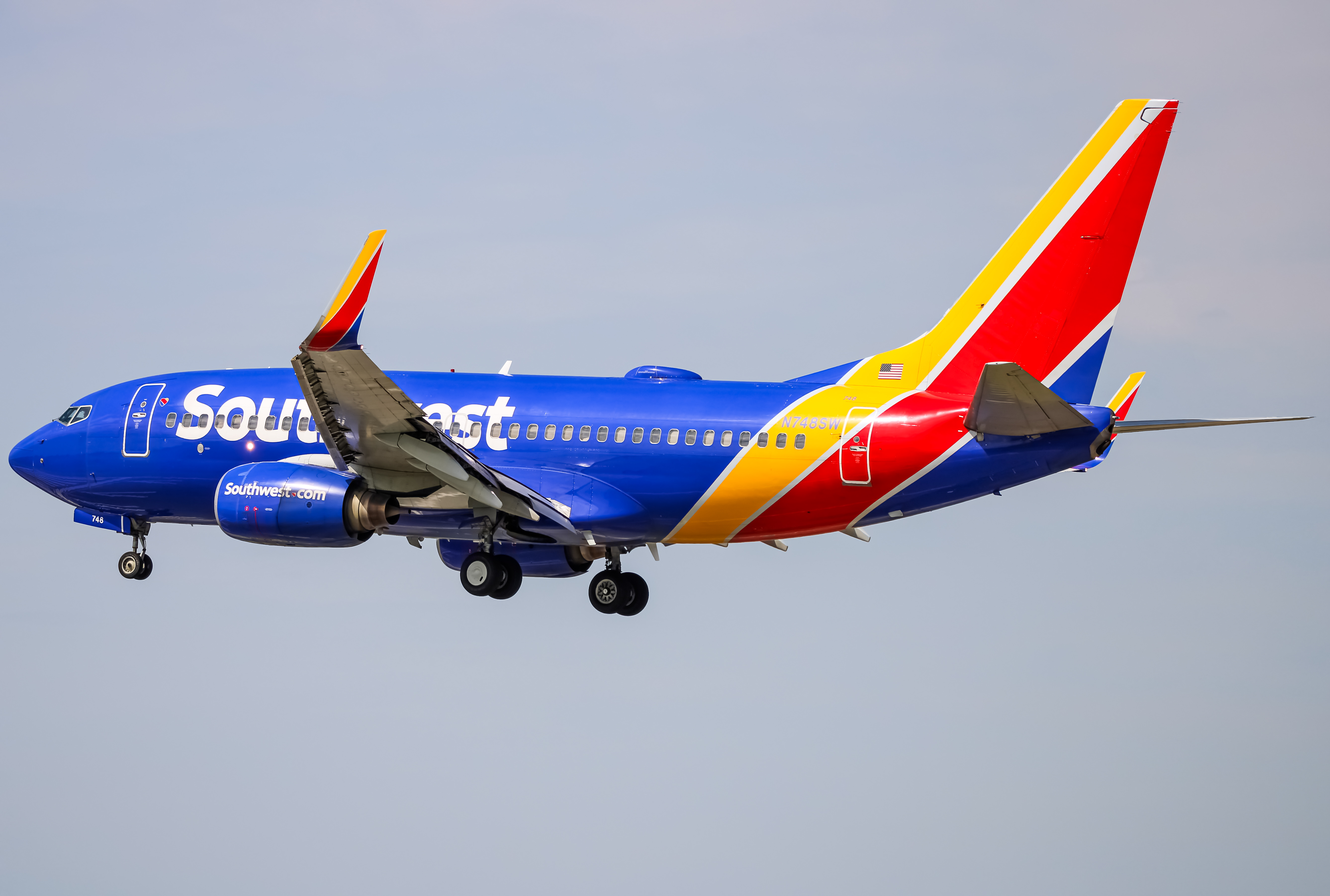 Full size: Southwest Airlines Boeing 737-700 N748SW at Baltimore/Washington International Thurgood Marshall Airport