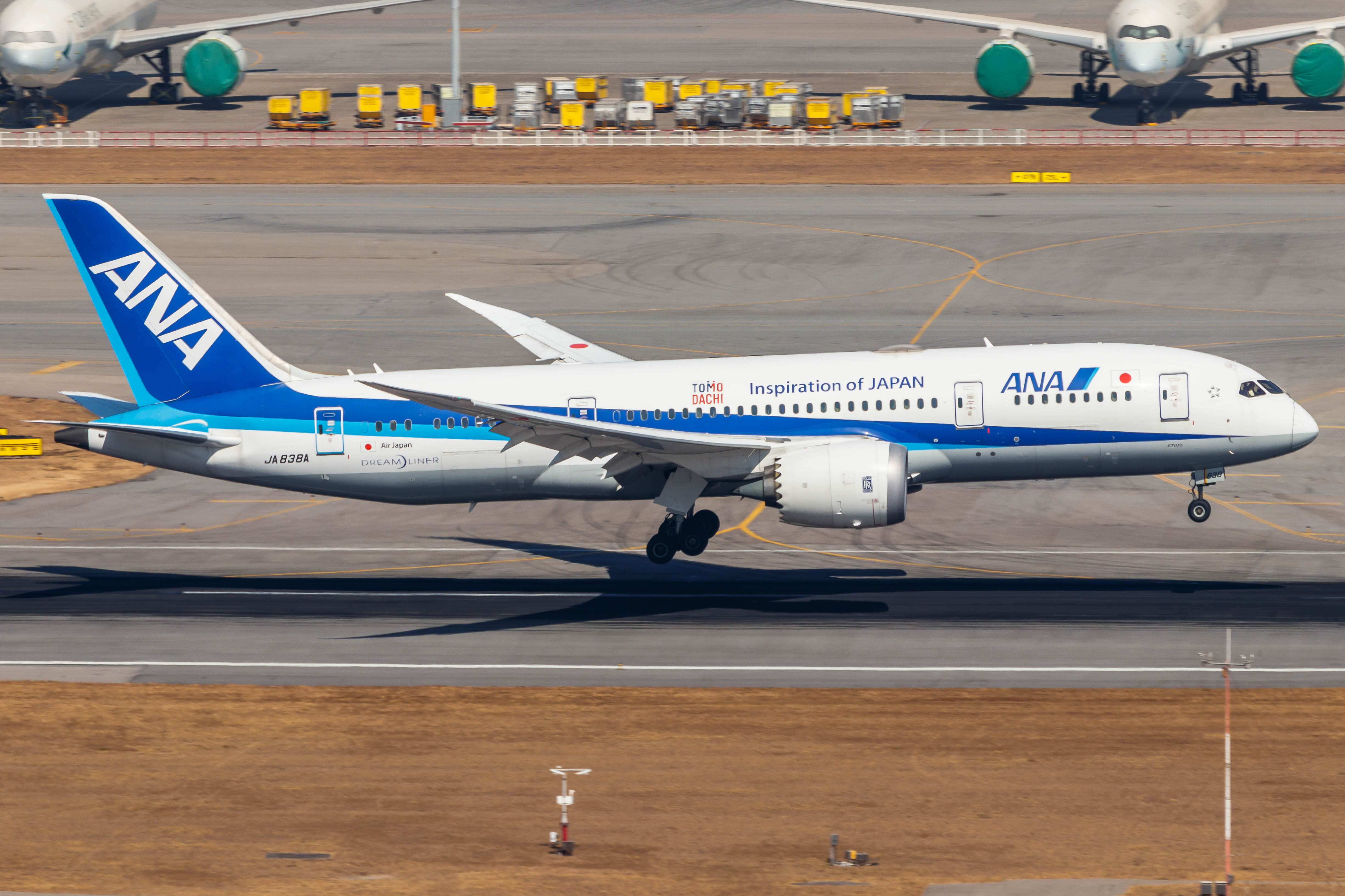 Full size: All Nippon Airways Boeing 787-8 JA838A at Hong Kong International Airport