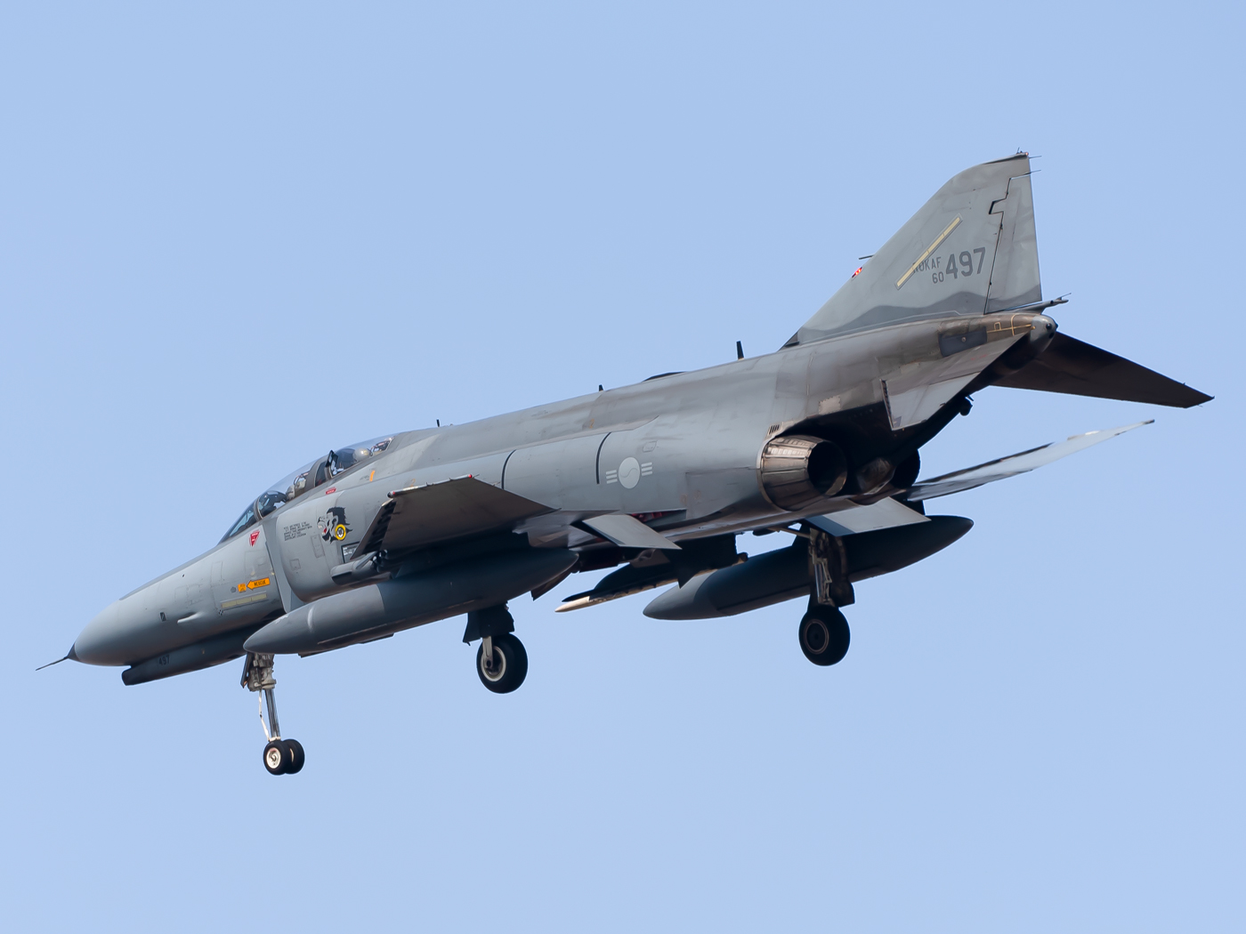 Full size: ROKAF McDonnell Douglas F-4E Phantom II 60-497 at Suwon Airport