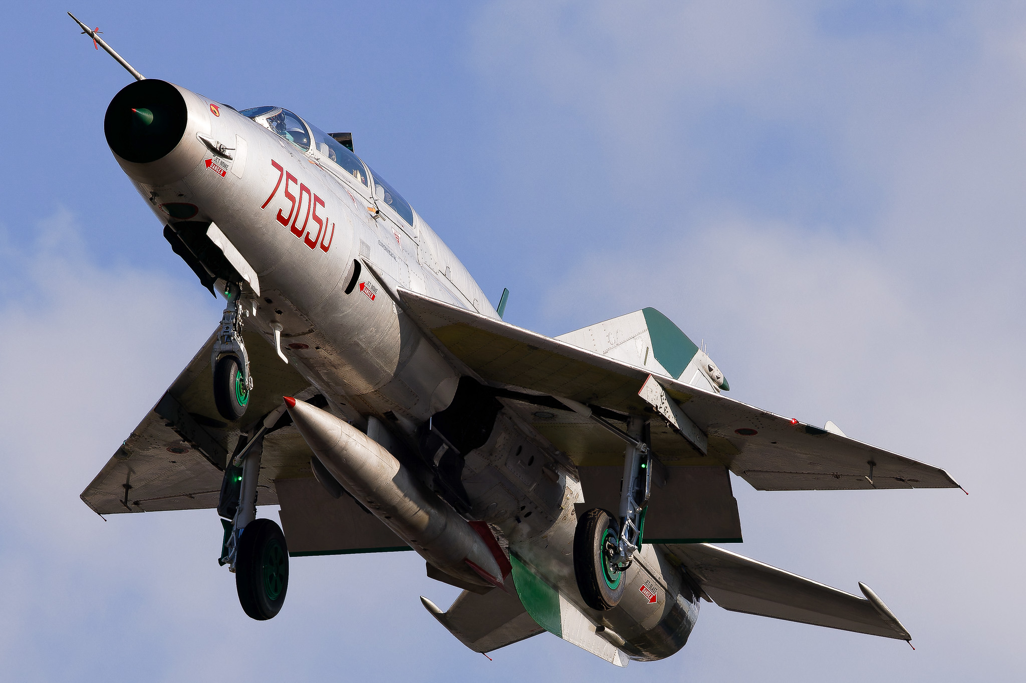 Full size: Aurora Aerospace Mikoyan-Gurevich MiG-21 Fishbed N711MG at St. Petersburg Clearwater International Airport