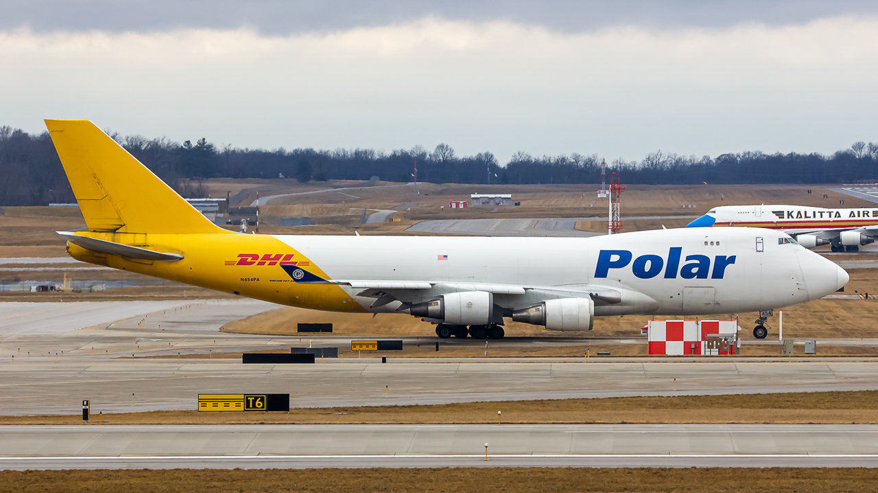 Full size: Polar Air Boeing 747-400F N454PA at Cincinnati/Northern Kentucky International Airport