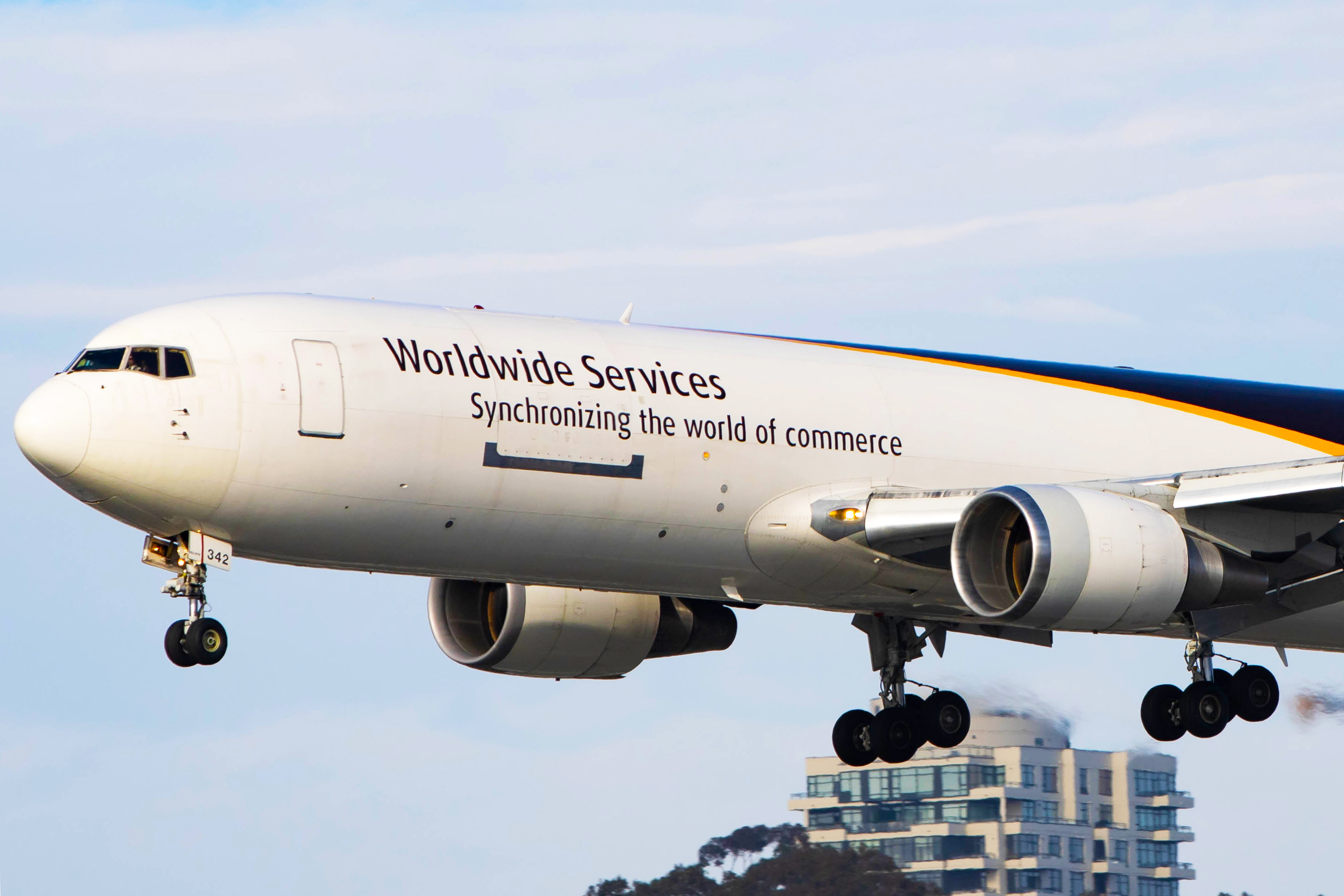 Full size: United Parcel Service Boeing 767-300F N342UP at San Diego International Airport