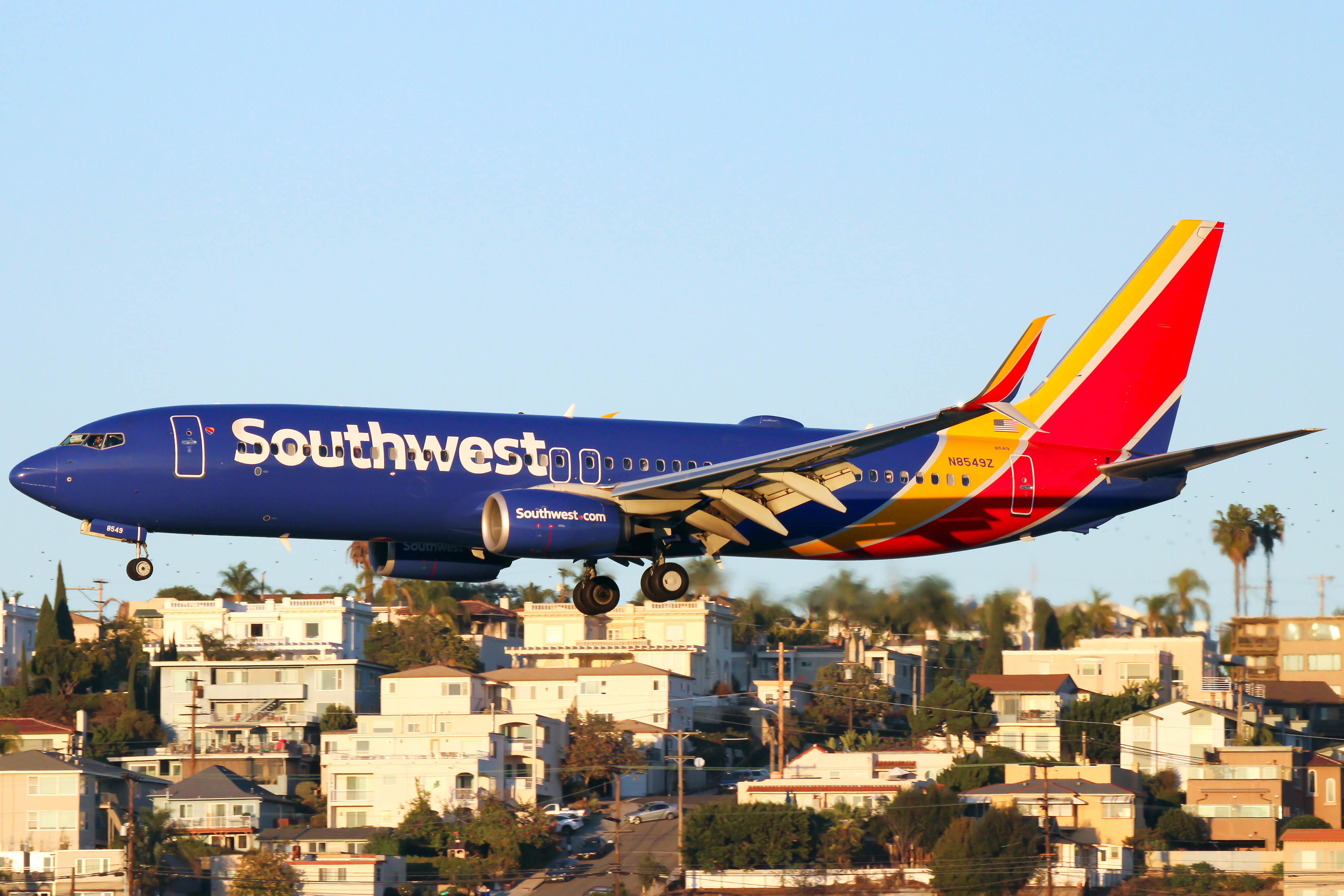 Full size: Southwest Airlines Boeing 737-800 N8549Z at San Diego International Airport