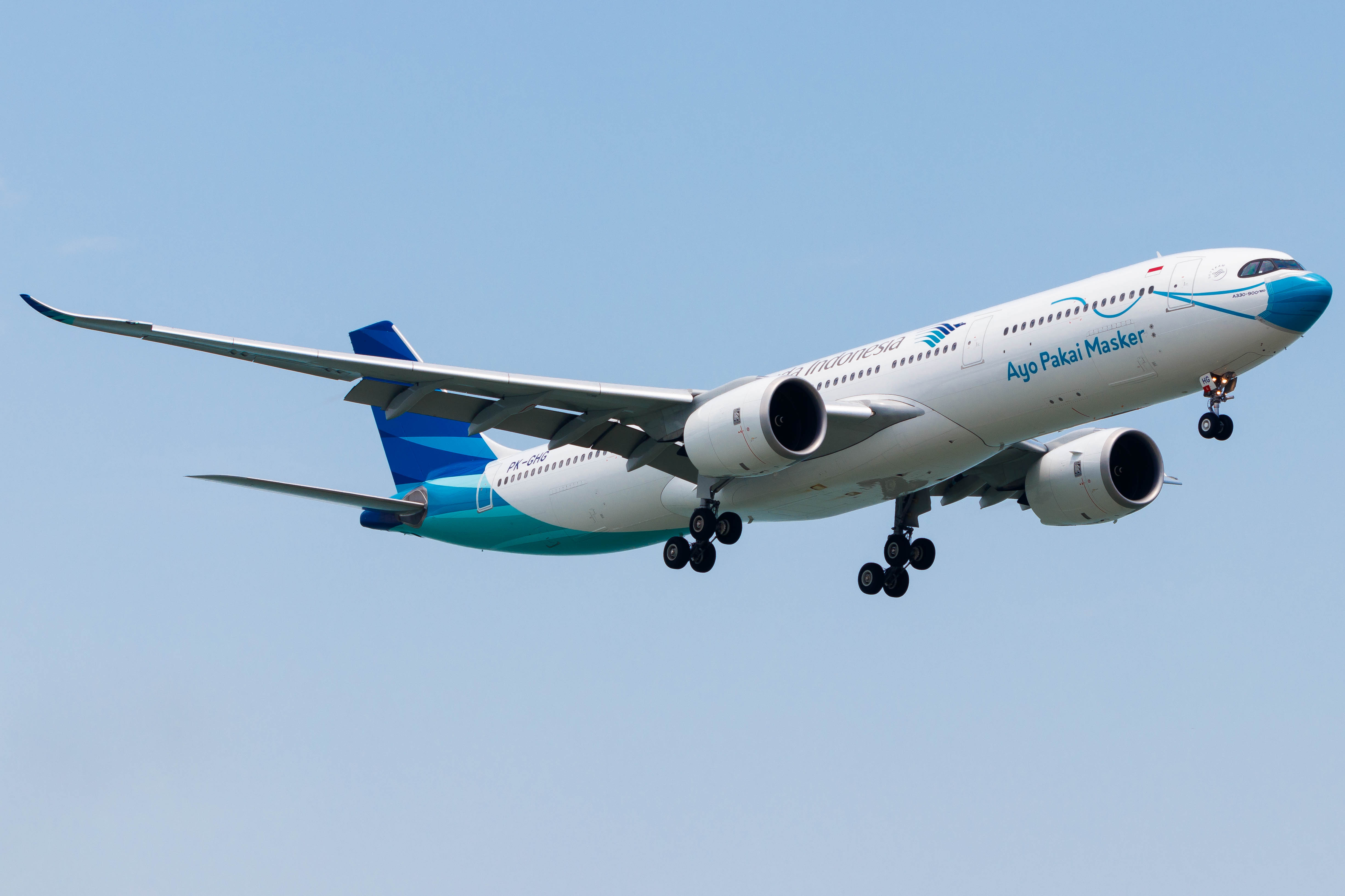 Full size: Garuda Indonesia Airbus A330-900 PK-GHG at Hong Kong International Airport
