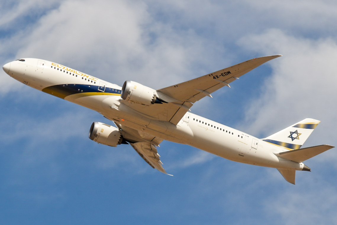Full size: el al  Boeing 787-9 4x-edm at Tel Aviv-Ben Gurion Airport