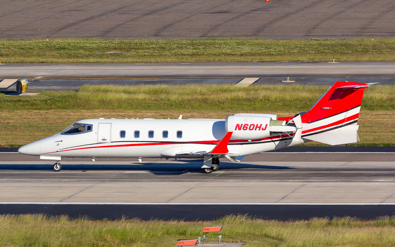 Full size: PRIVATE Learjet 60 N60HJJ at Tampa International Airport
