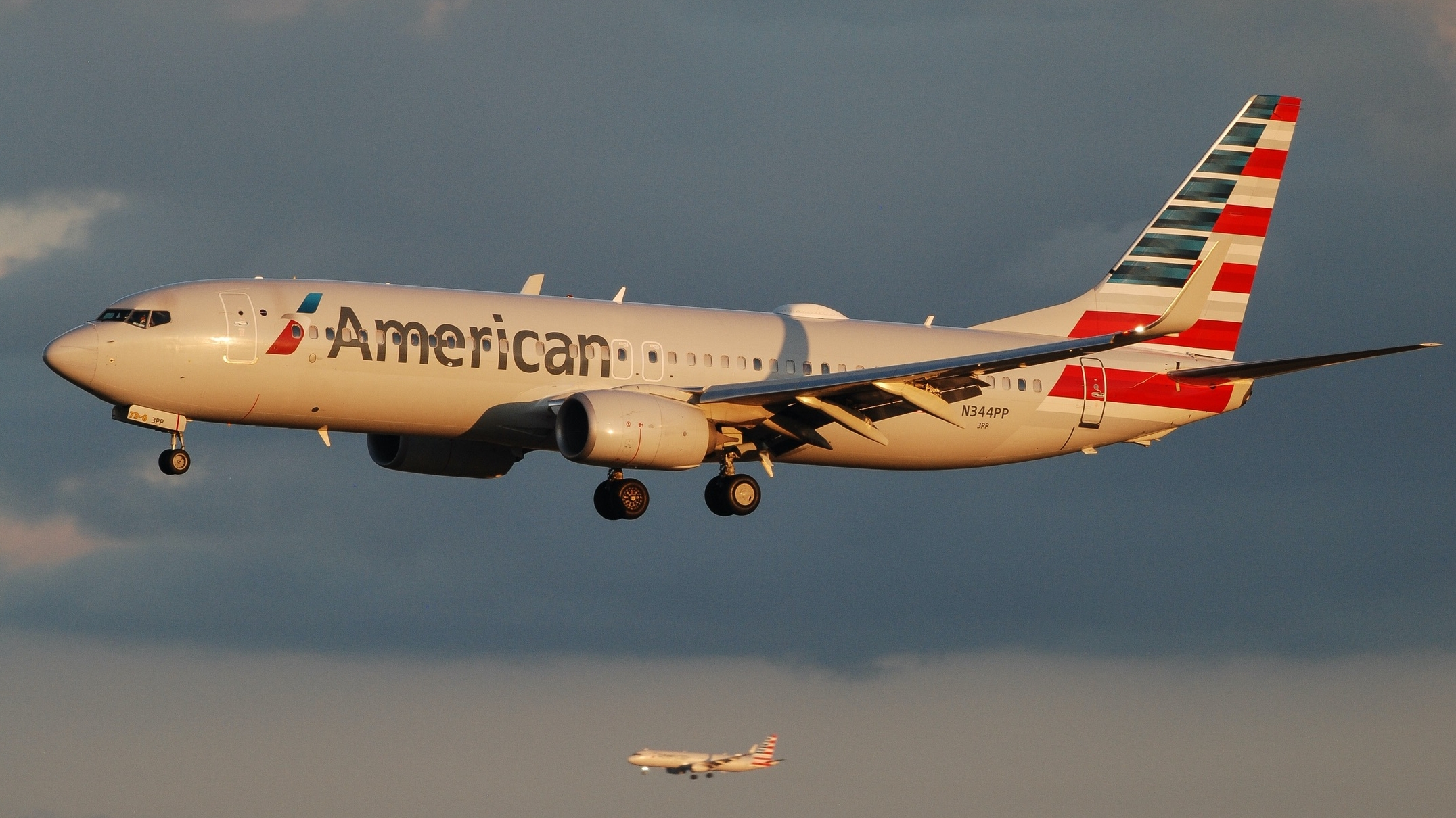 Full size: American Airlines Boeing 737-800 N344PP at Dallas-Fort Worth International Airport