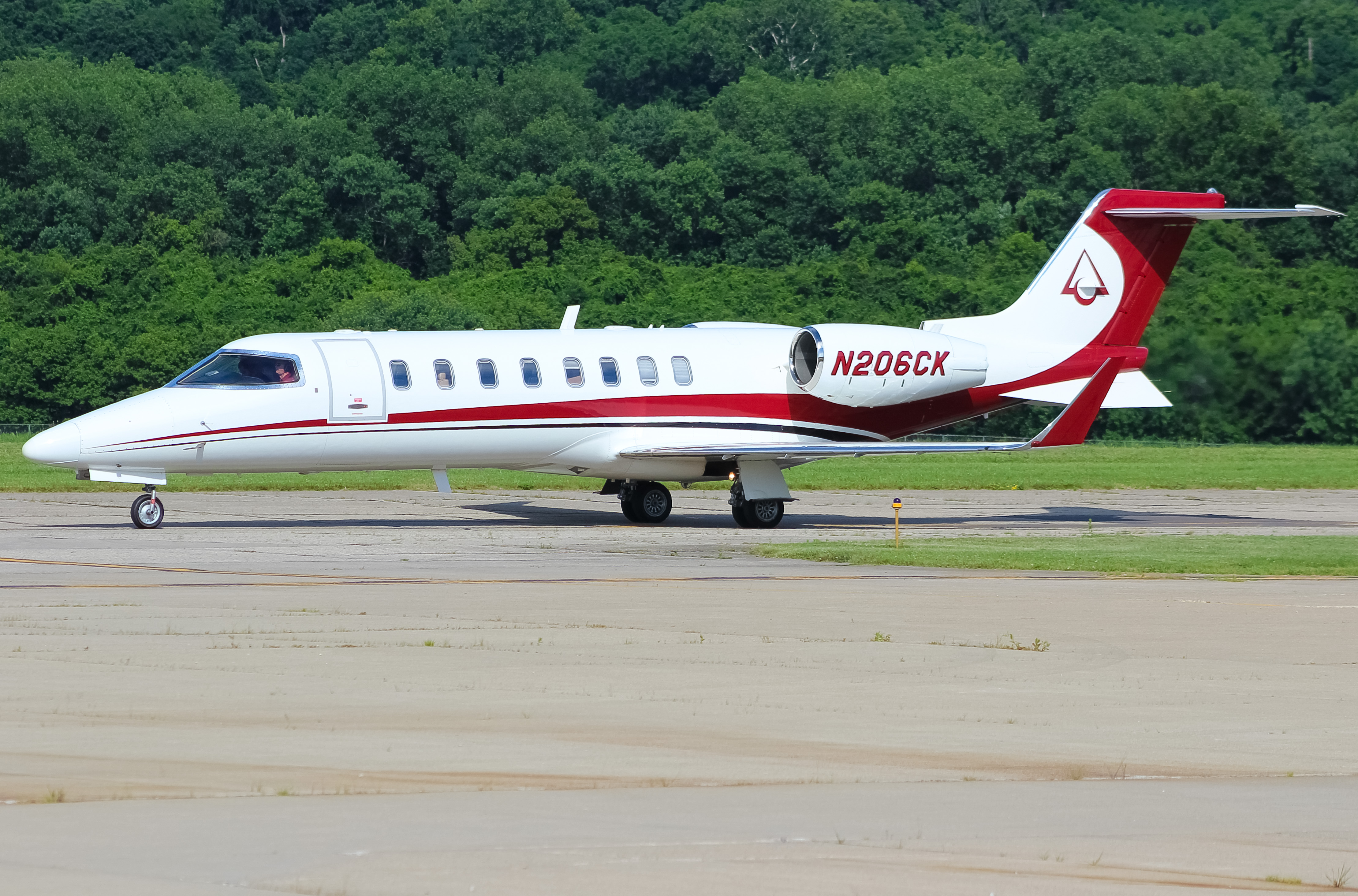 Full size: PRIVATE Learjet 45 N206CK at Cincinnati Municipal Airport/Lunken Field