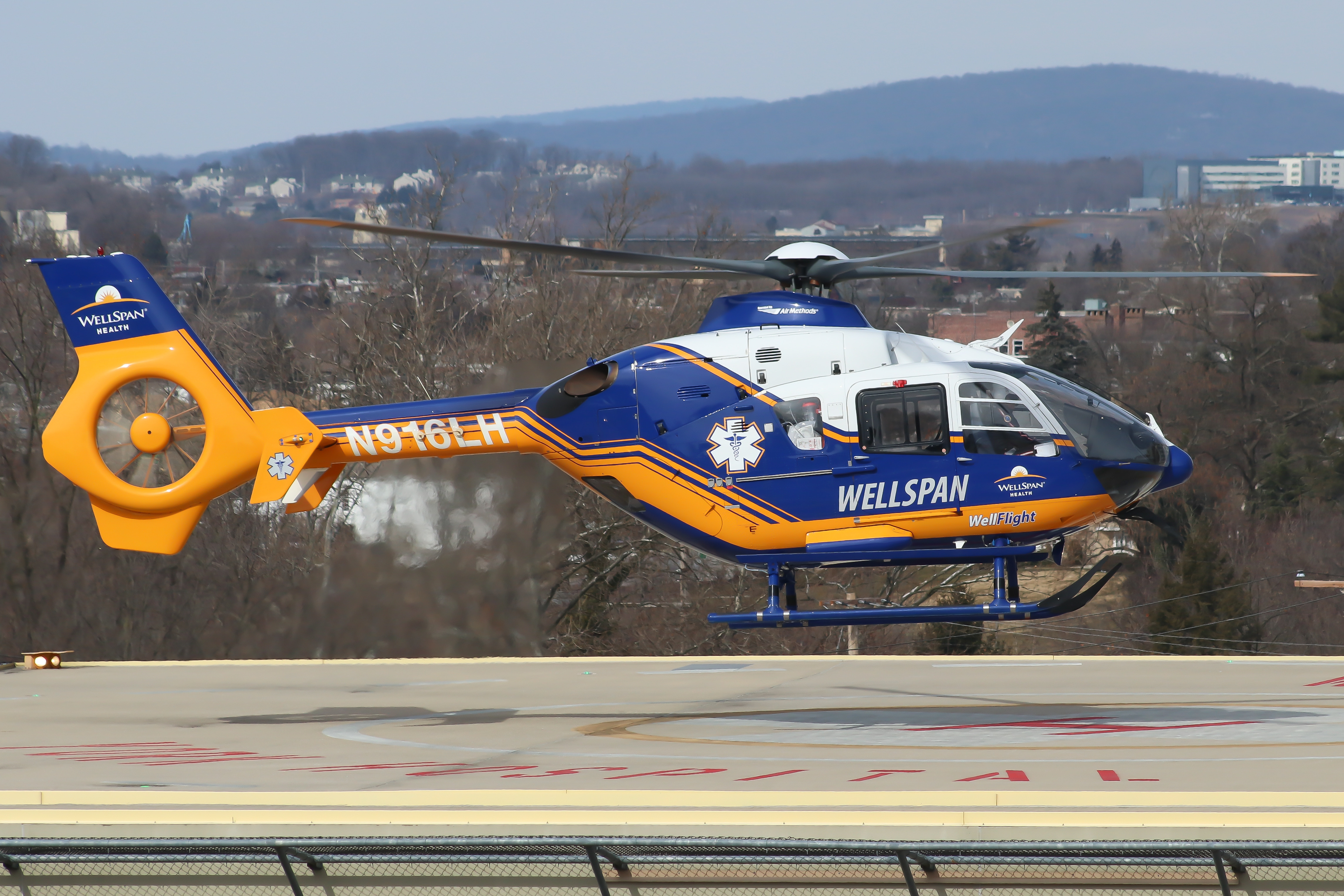 Full size: WellFlight Eurocopter EC135 N916LH at York Airport