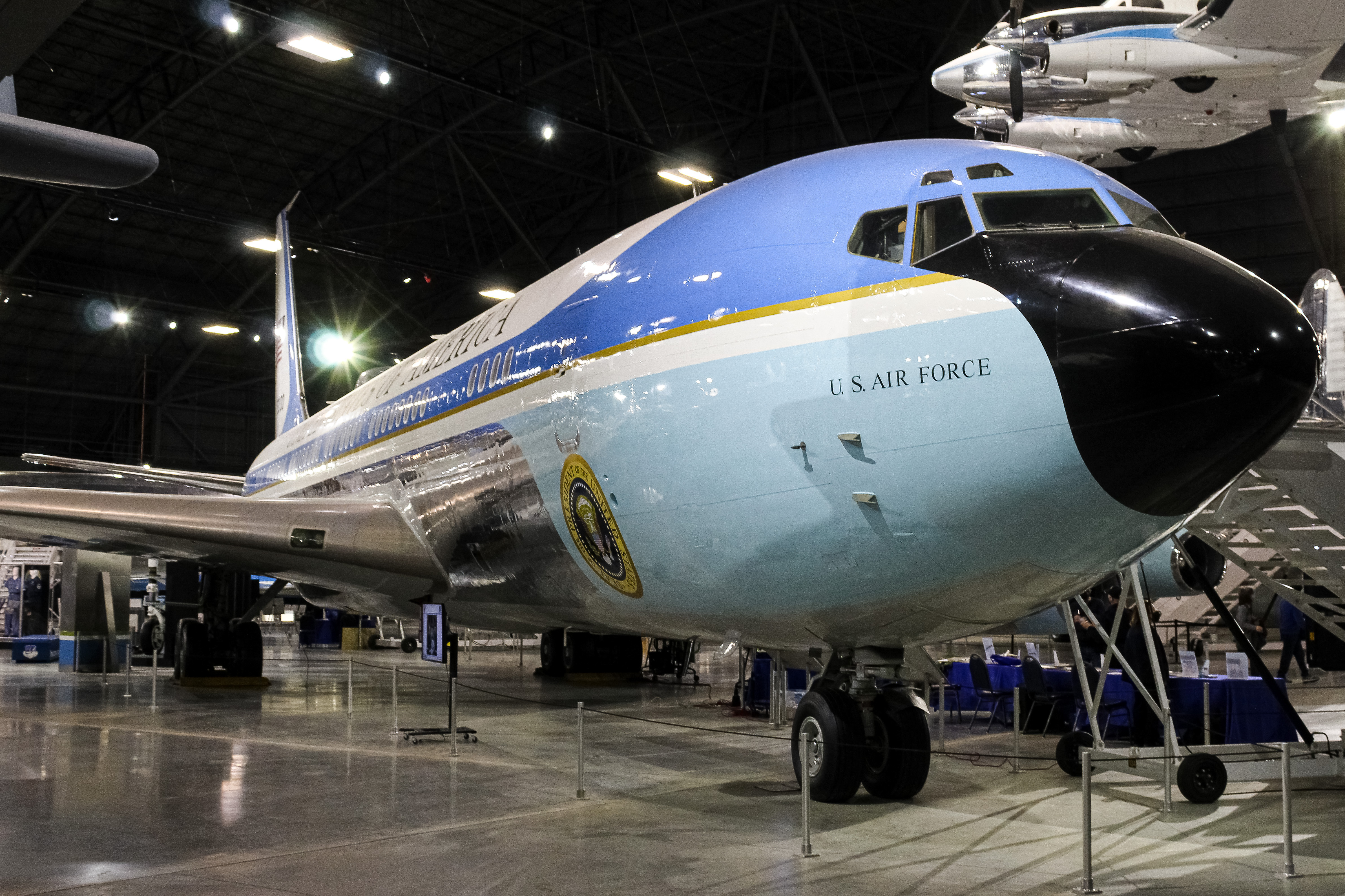 Full size: USAF - United States Air Force Boeing VC-137C 62-6000 at Wright-Patterson Air Force Base