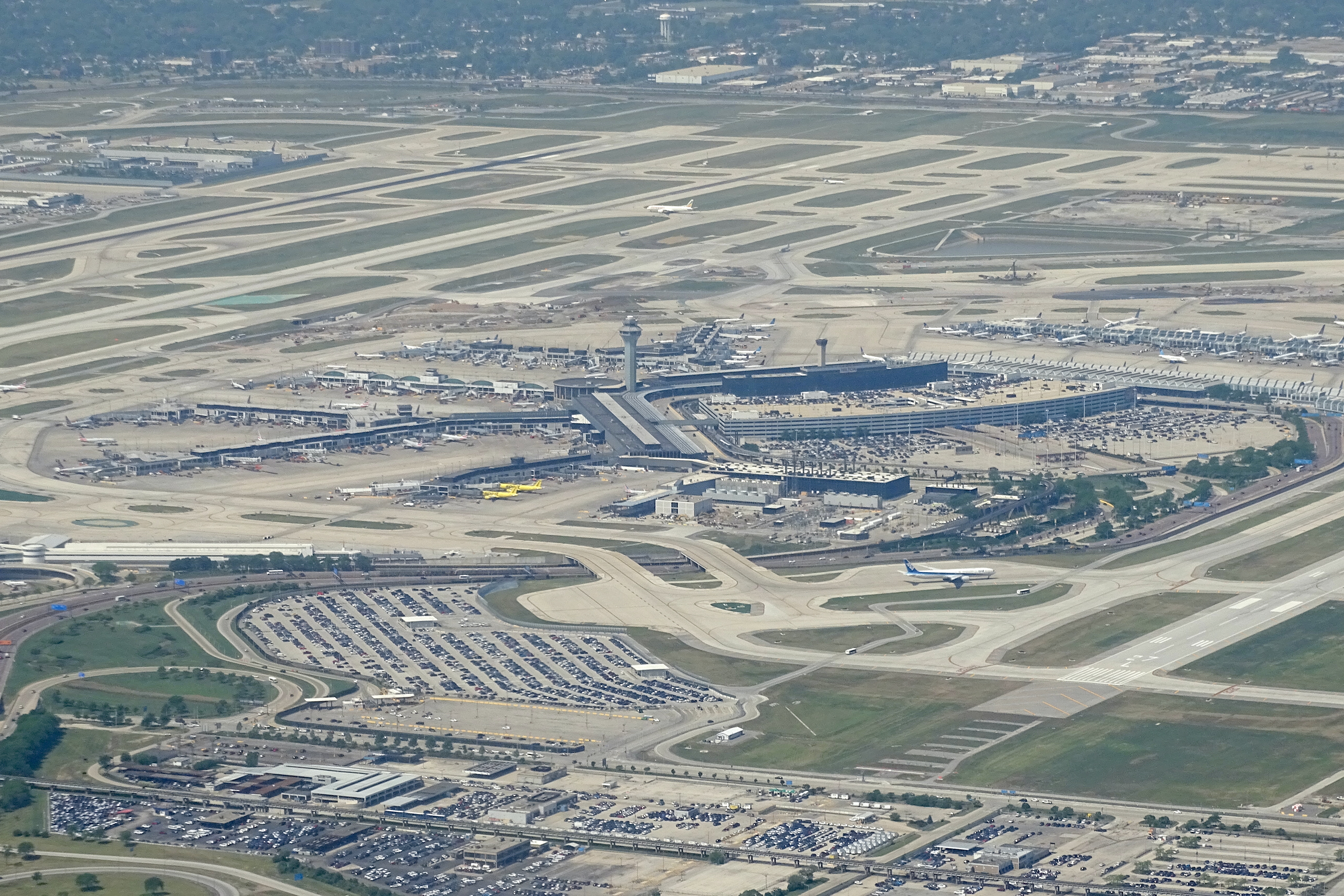 Full size: Airport Photo KORD at Chicago O'Hare International Airport