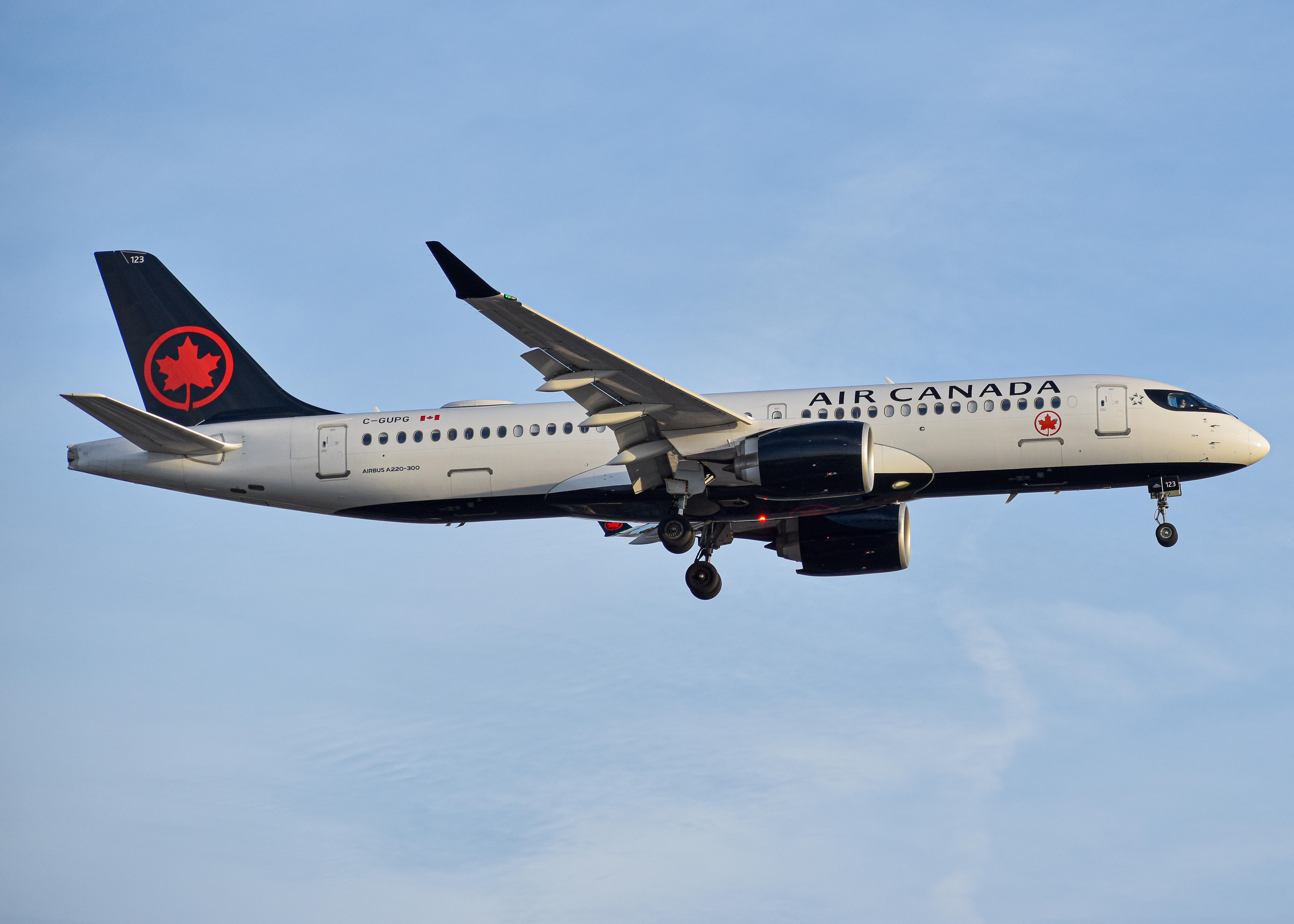 Full size: Air Canada Airbus A220-300 C-GUPG at Lester B Pearson International Airport