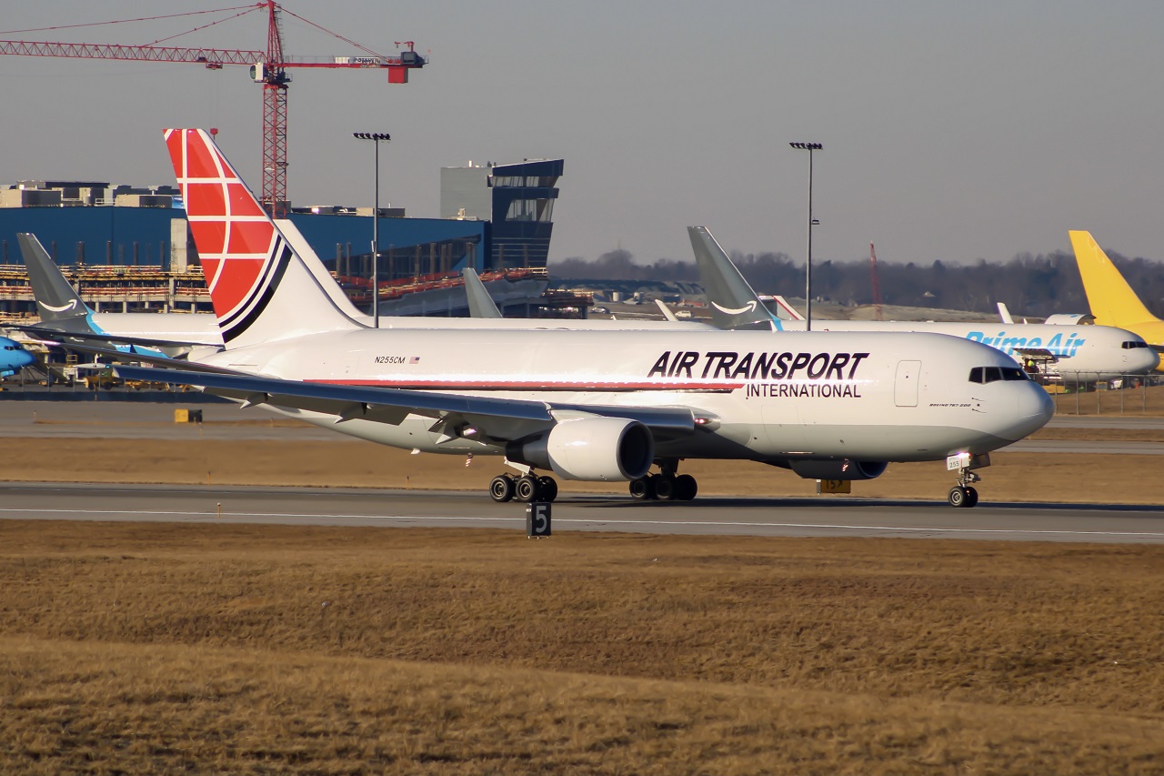 Full size: Air Transport International Boeing 767-200F N255CM at Cincinnati/Northern Kentucky International Airport