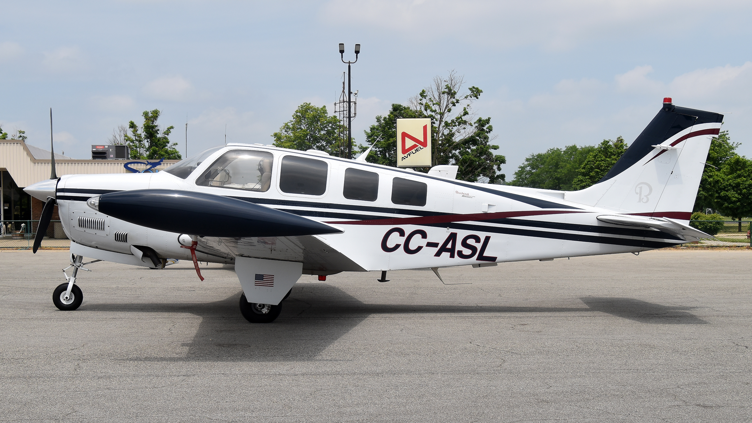 Full size: PRIVATE Beechcraft 36 Bonanza CC-ASL at Ann Arbor Municipal Airport