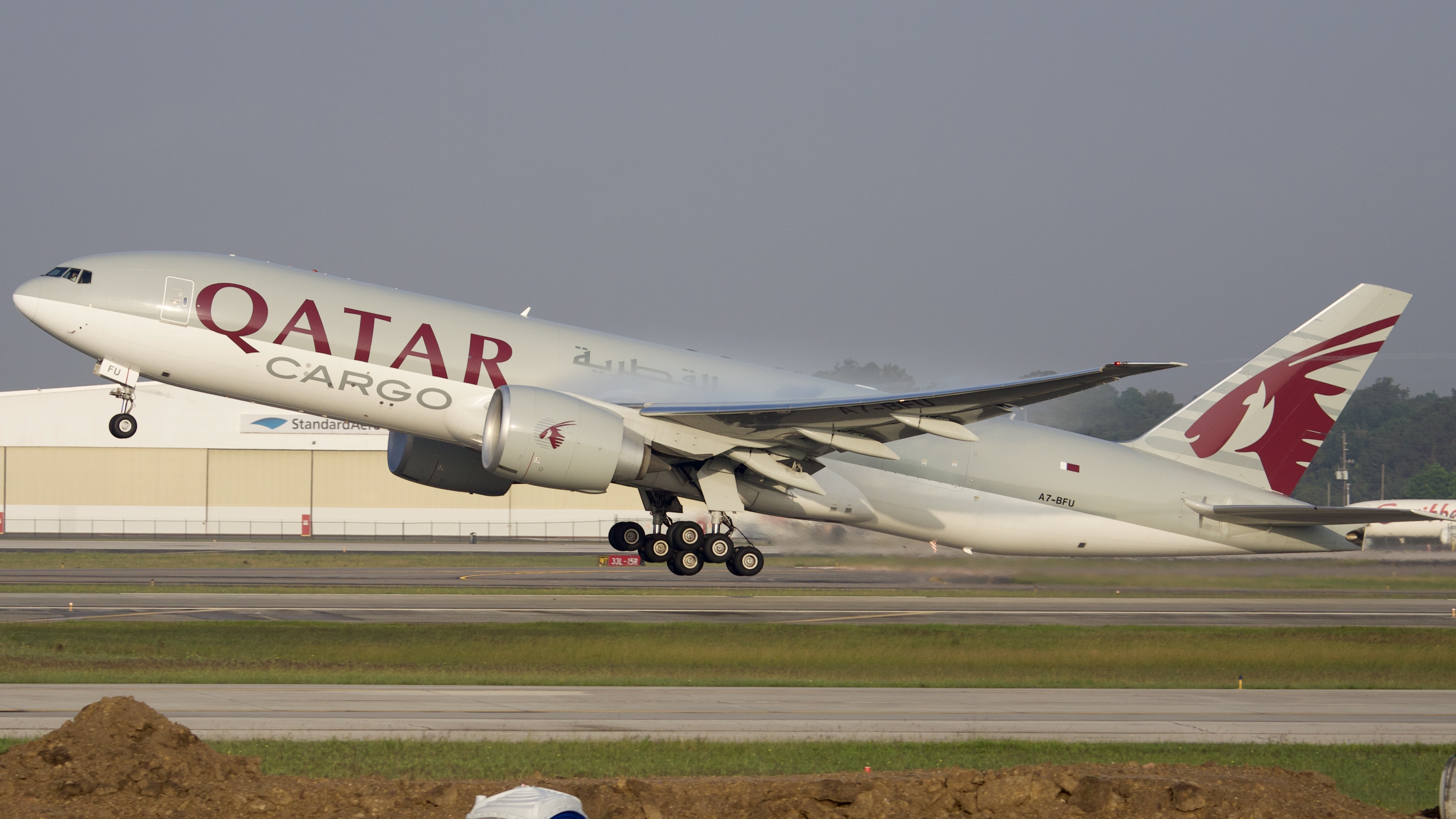 Full size: Qatar Cargo Boeing 777-F A7-BFU at Houston-George Bush Intercontinental Airport