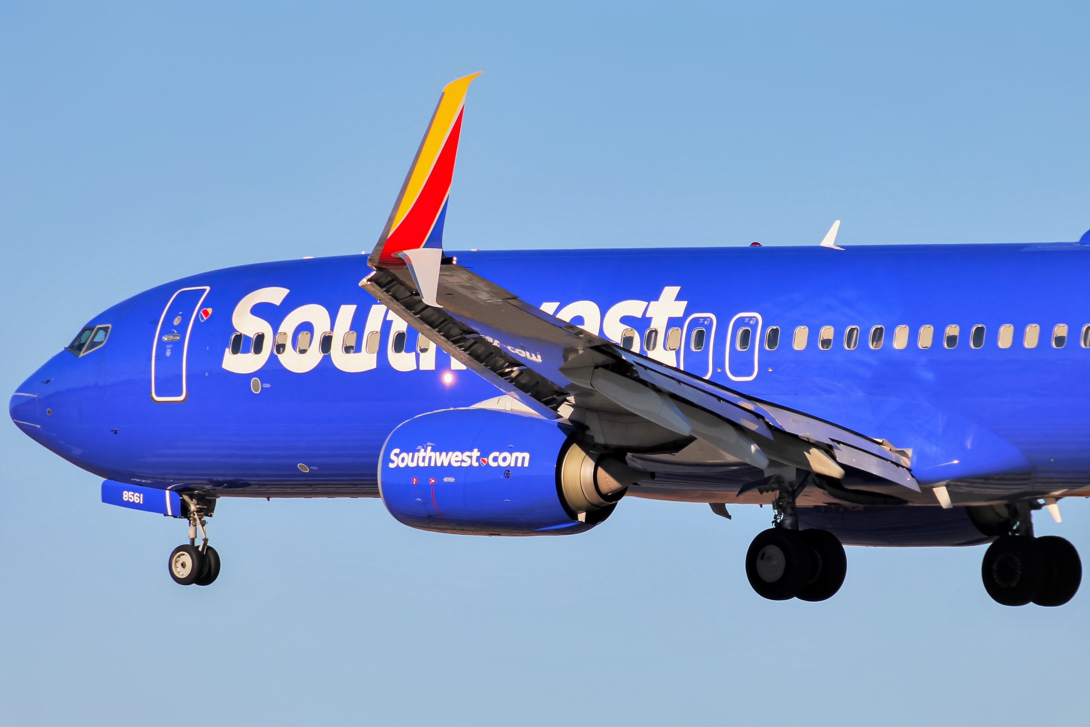 Full size: Southwest Airlines Boeing 737-800 N8561Z at Baltimore/Washington International Thurgood Marshall Airport