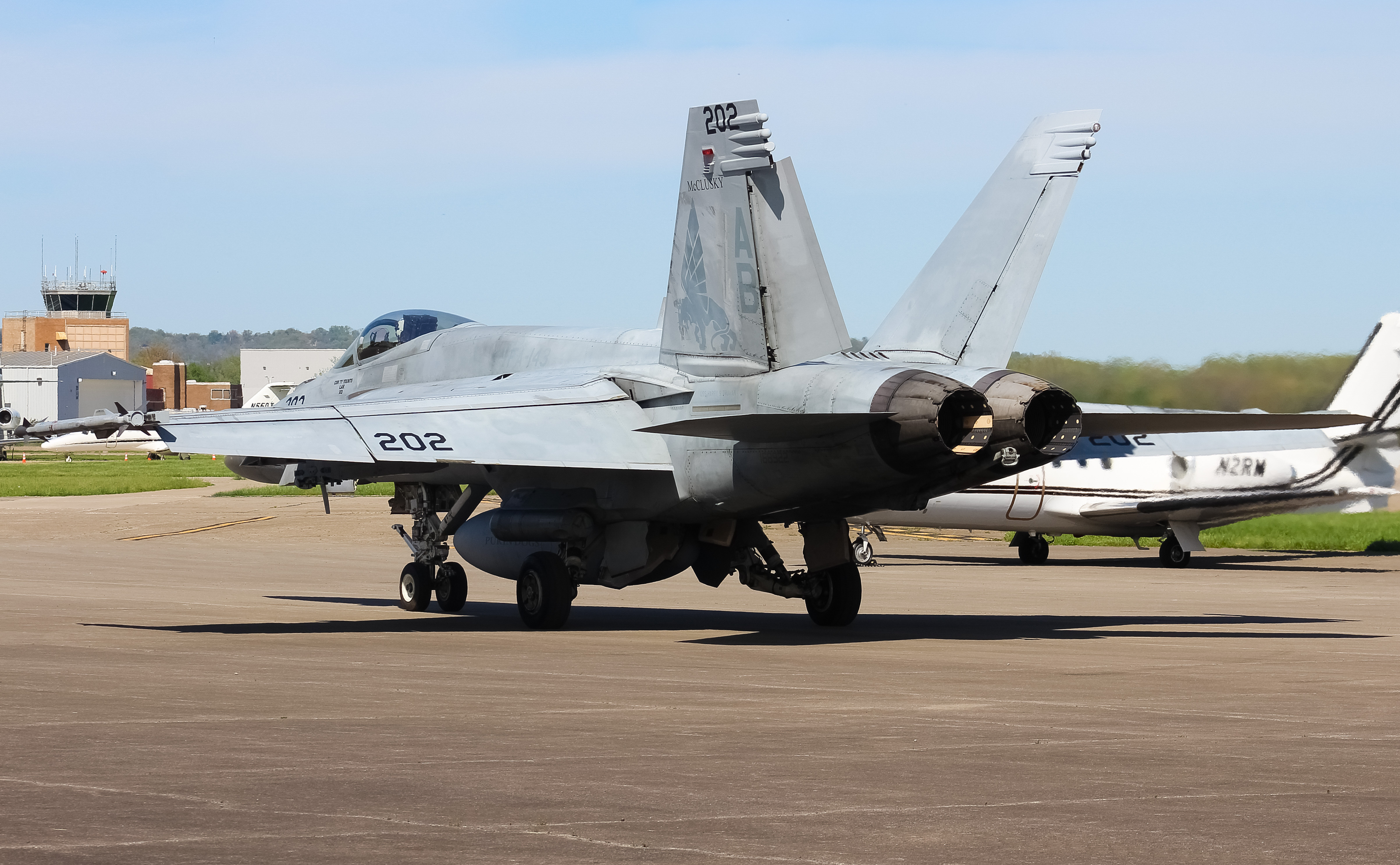 Full size: USN - United States Navy Boeing F/A-18E/F Super Hornet N/A at Cincinnati Municipal Airport/Lunken Field