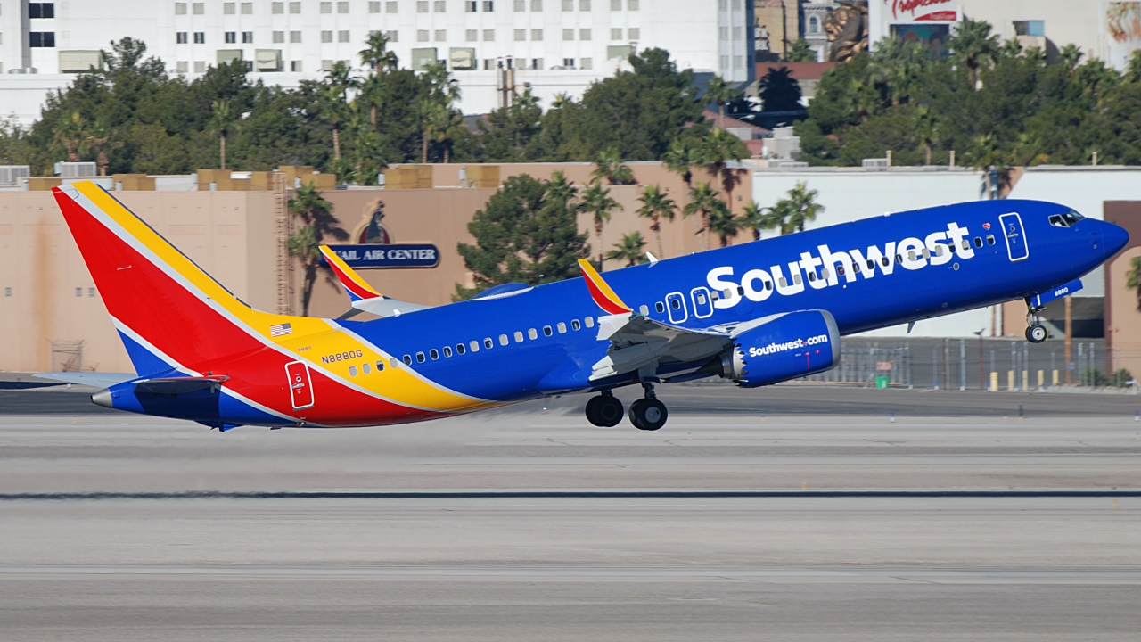 Full size: Southwest Airlines Boeing 737 MAX 8 N8880G at Harry Reid International Airport