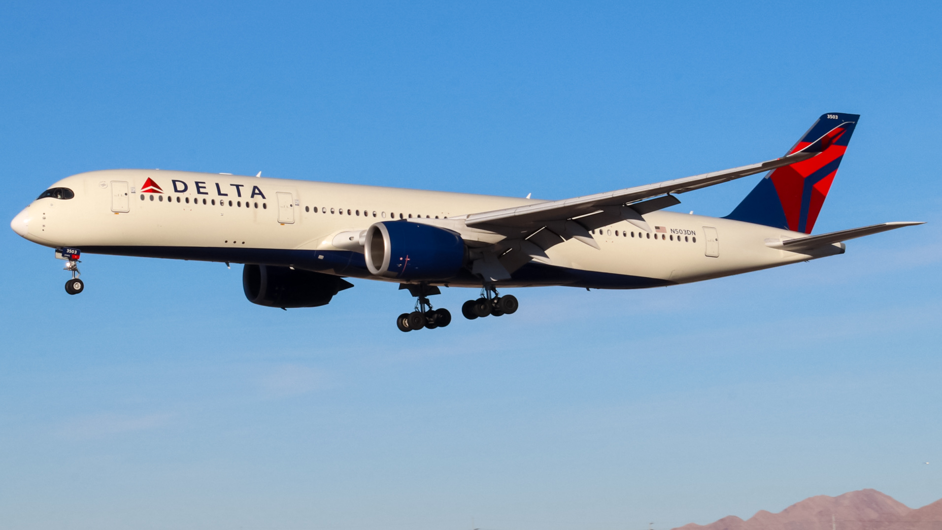 Full size: Delta Airlines Airbus A350-900 N503DN at Harry Reid International Airport