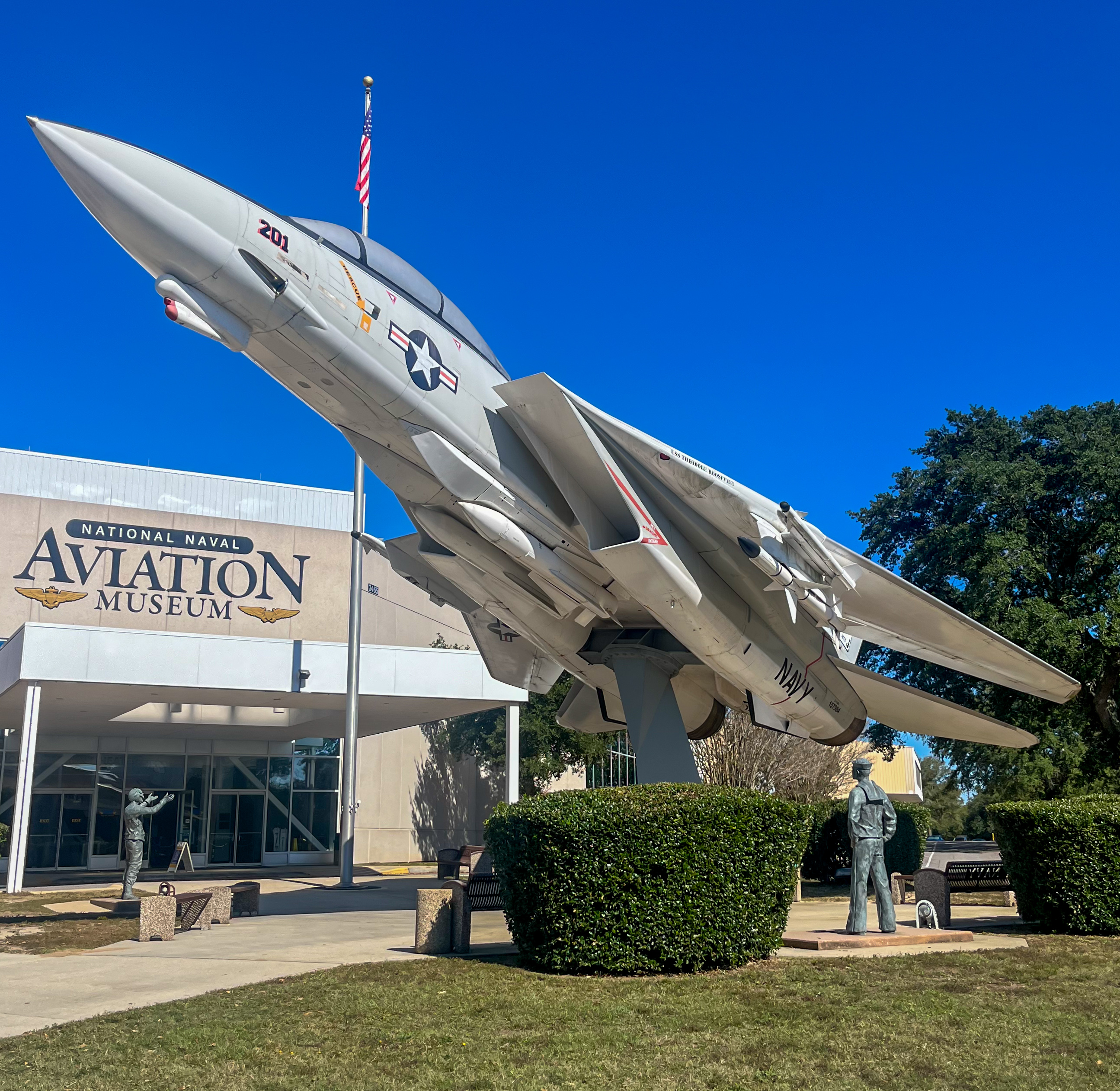 Full size: USN - United States Navy Grumman  F-14 Tomcat 157984 at NAS Pensacola