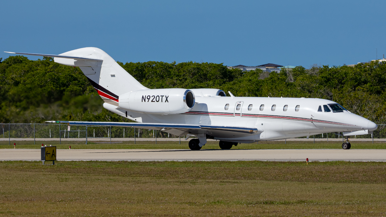 Full size: PRIVATE Cessna Citation 750 X N920TX at Naples Municipal Airport