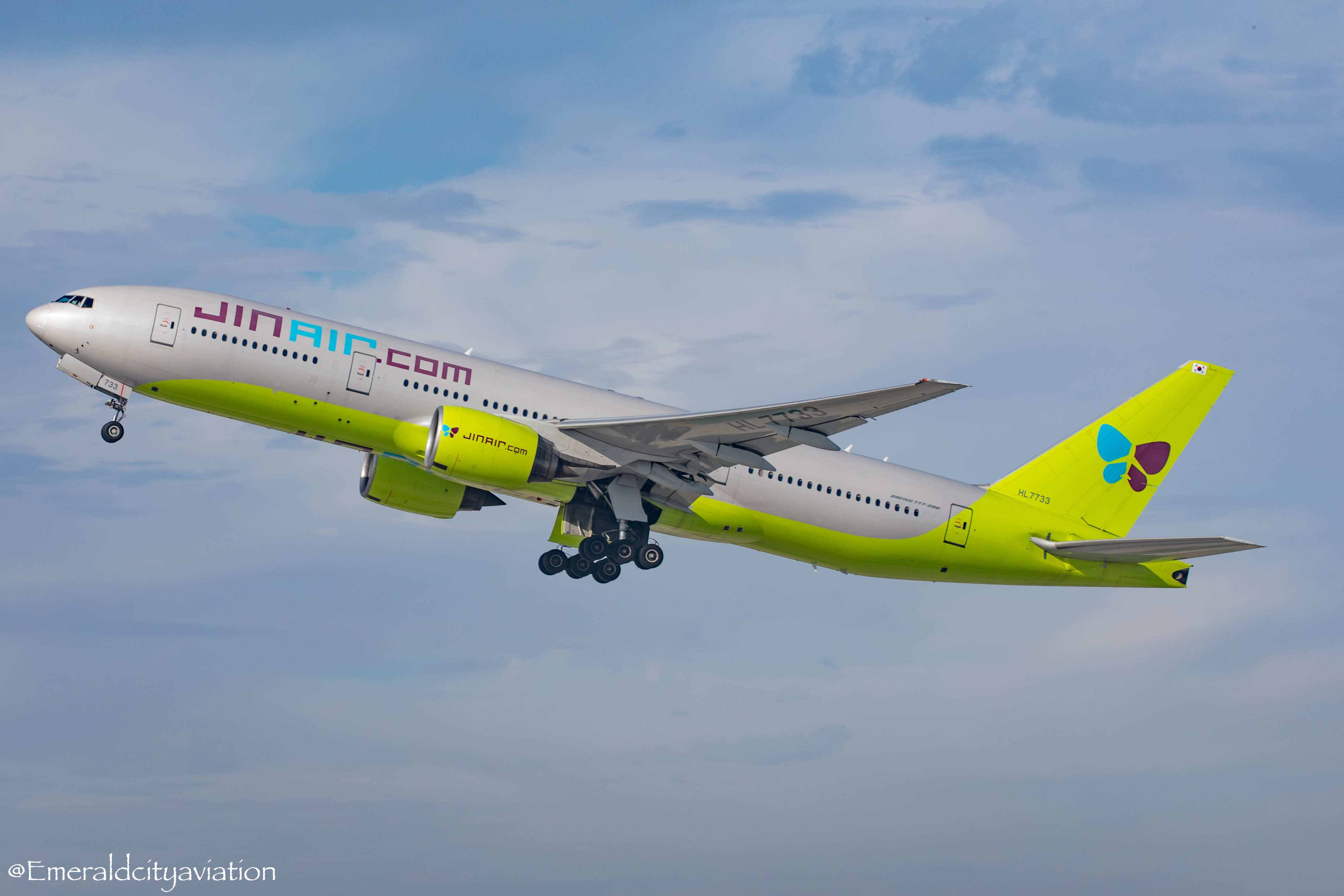 Full size: Jin Air Boeing 777-200ER HL7733 at Los Angeles International Airport