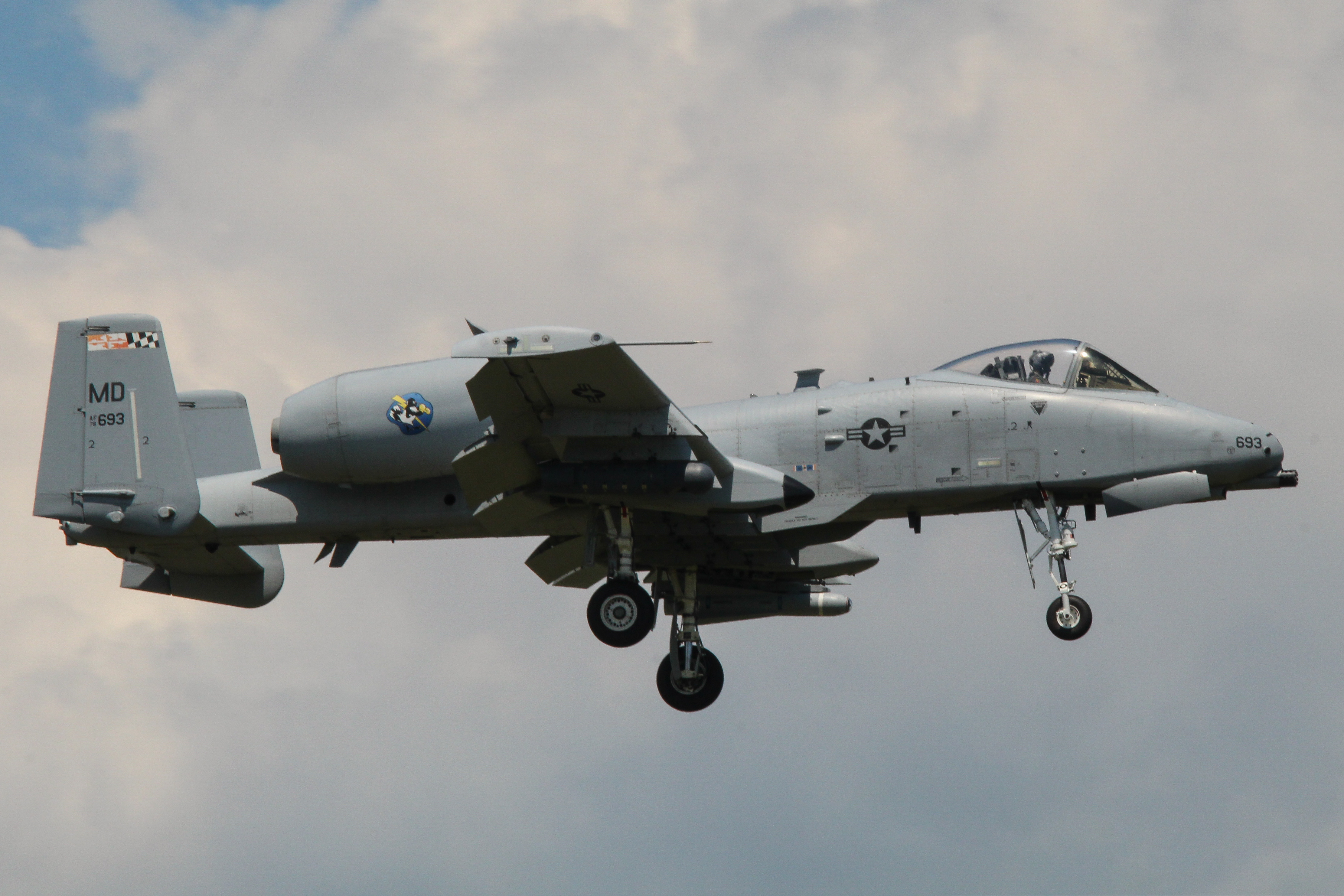 Full size: USAF - United States Air Force Fairchild A-10 Thunderbolt 78-0693 at Martin State Airport