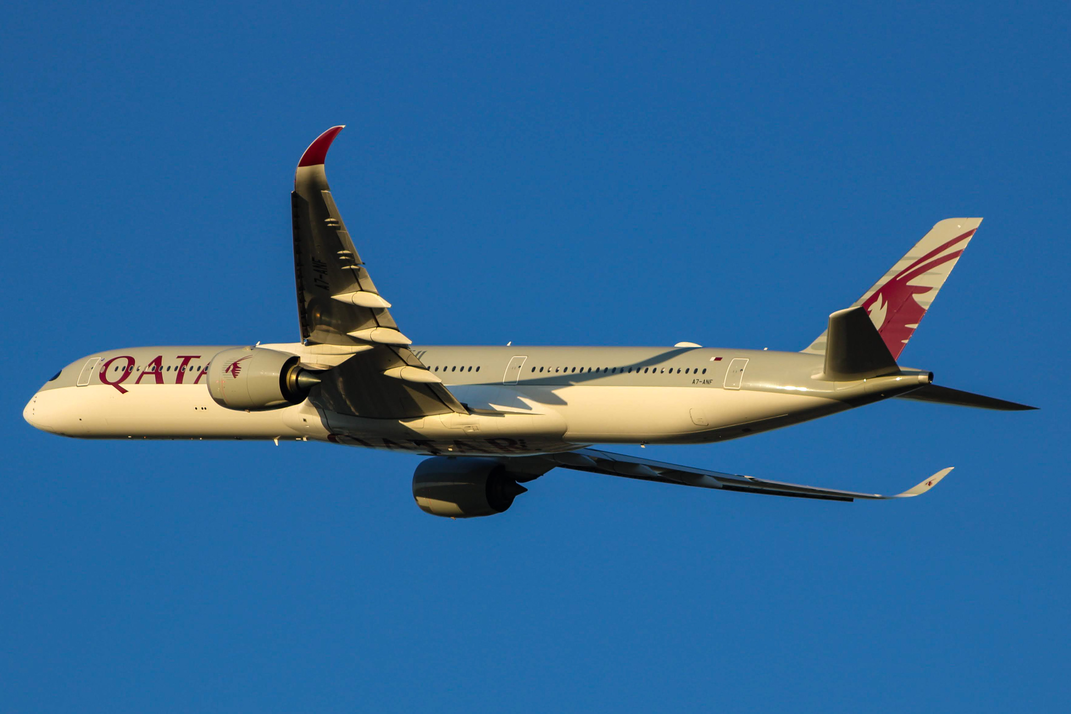 Full size: Qatar Airways Airbus A350-1000 A7-ANF at Dallas-Fort Worth International Airport