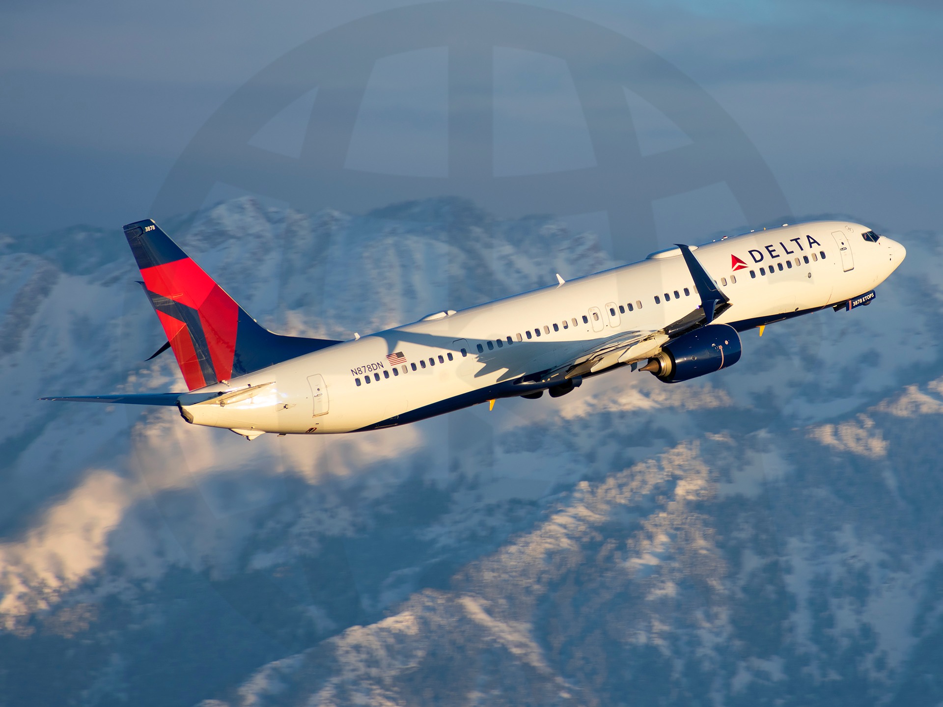 Full size: Delta Airlines Boeing 737-900 N878DN at Salt Lake City International Airport