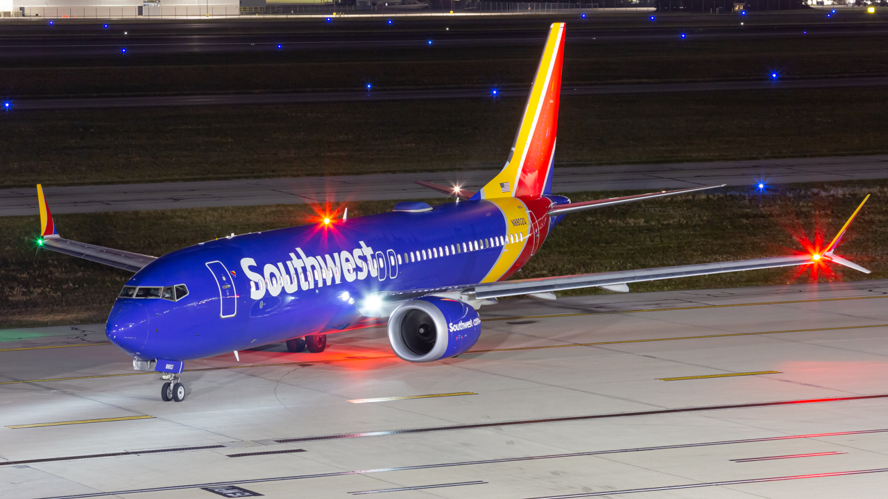 Full size: Southwest Airlines Boeing 737 MAX 8 N8802Q at John Glenn Columbus International Airport