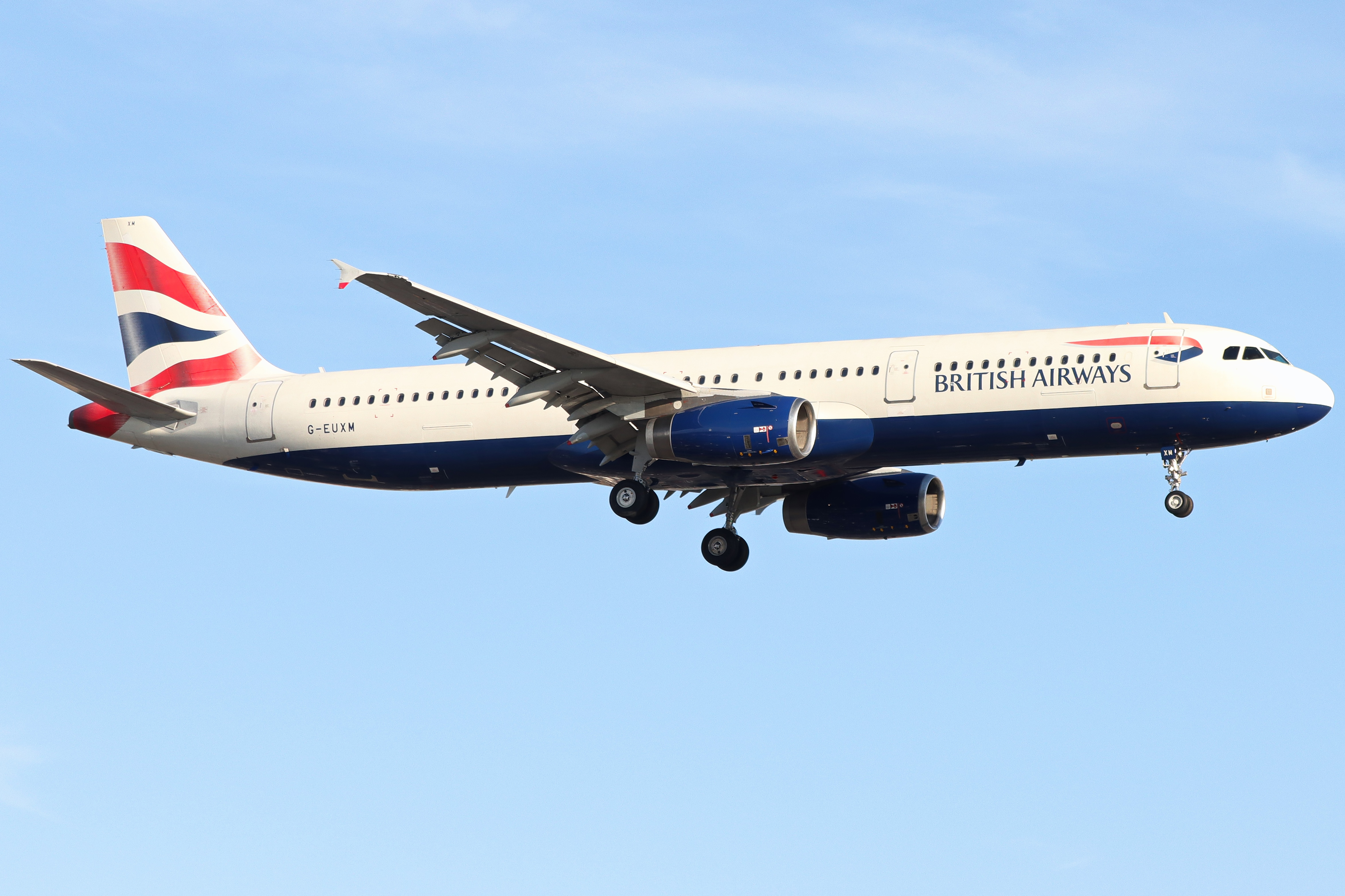 Full size: British Airways Airbus A321-200 G-EUXM at London Heathrow International Airport