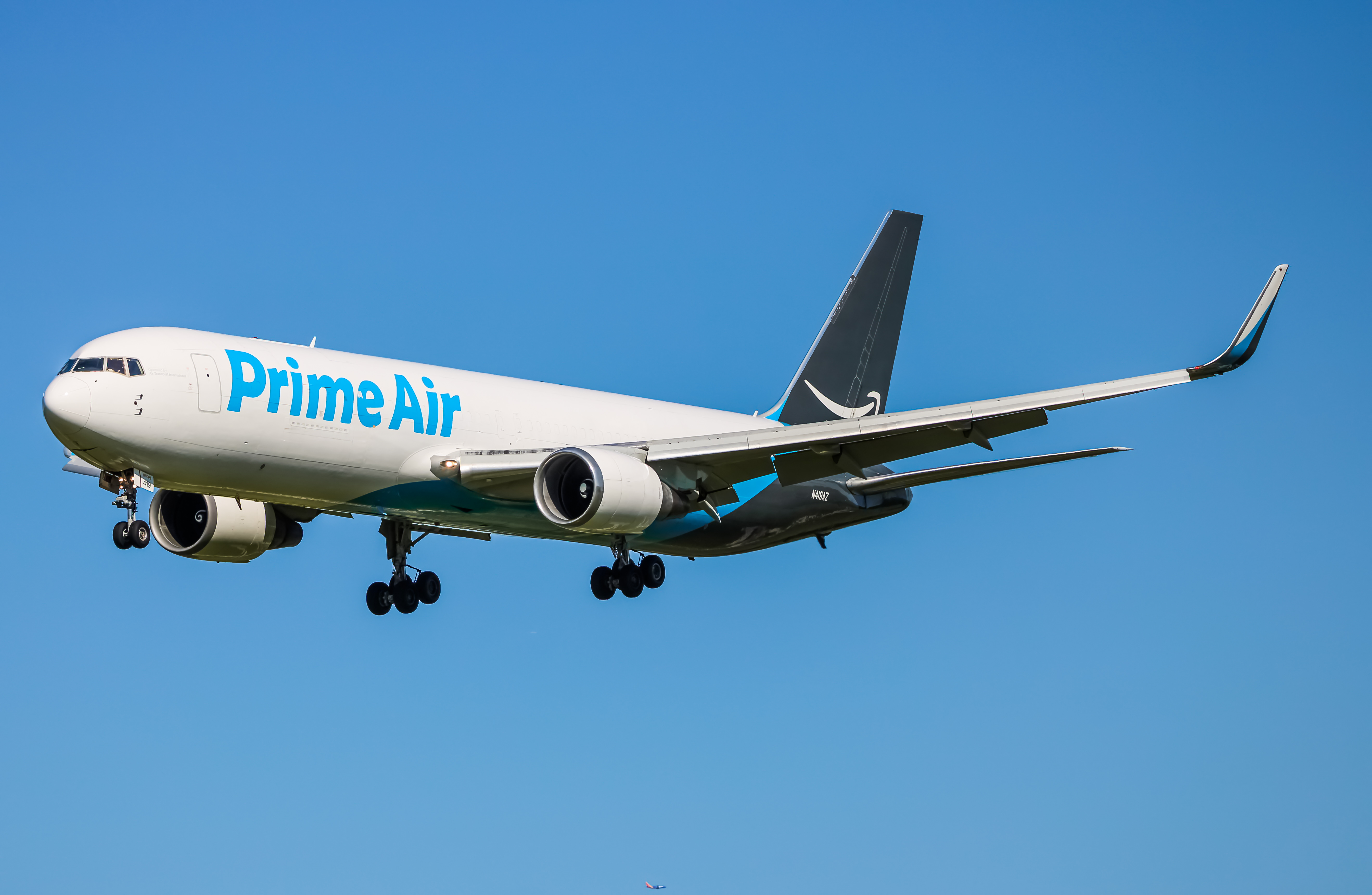Full size: Amazon Air Boeing 767-300F N419AZ at Baltimore/Washington International Thurgood Marshall Airport