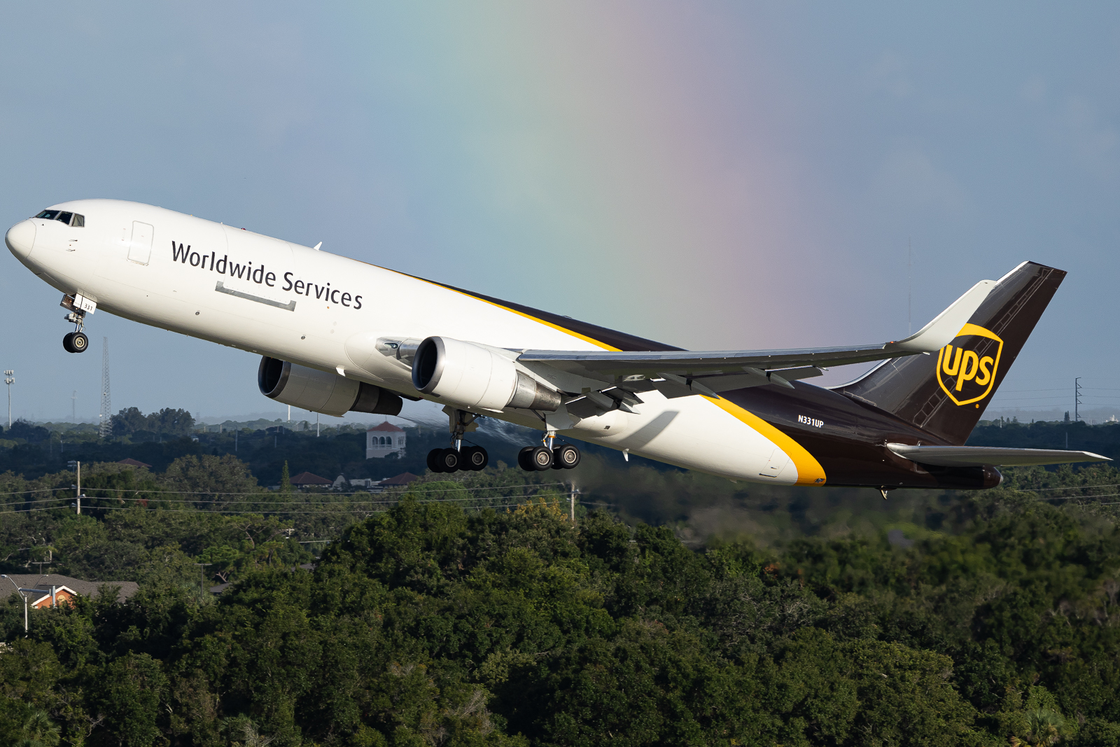 Full size: United Parcel Service Boeing 767-300F N331UP at Tampa International Airport