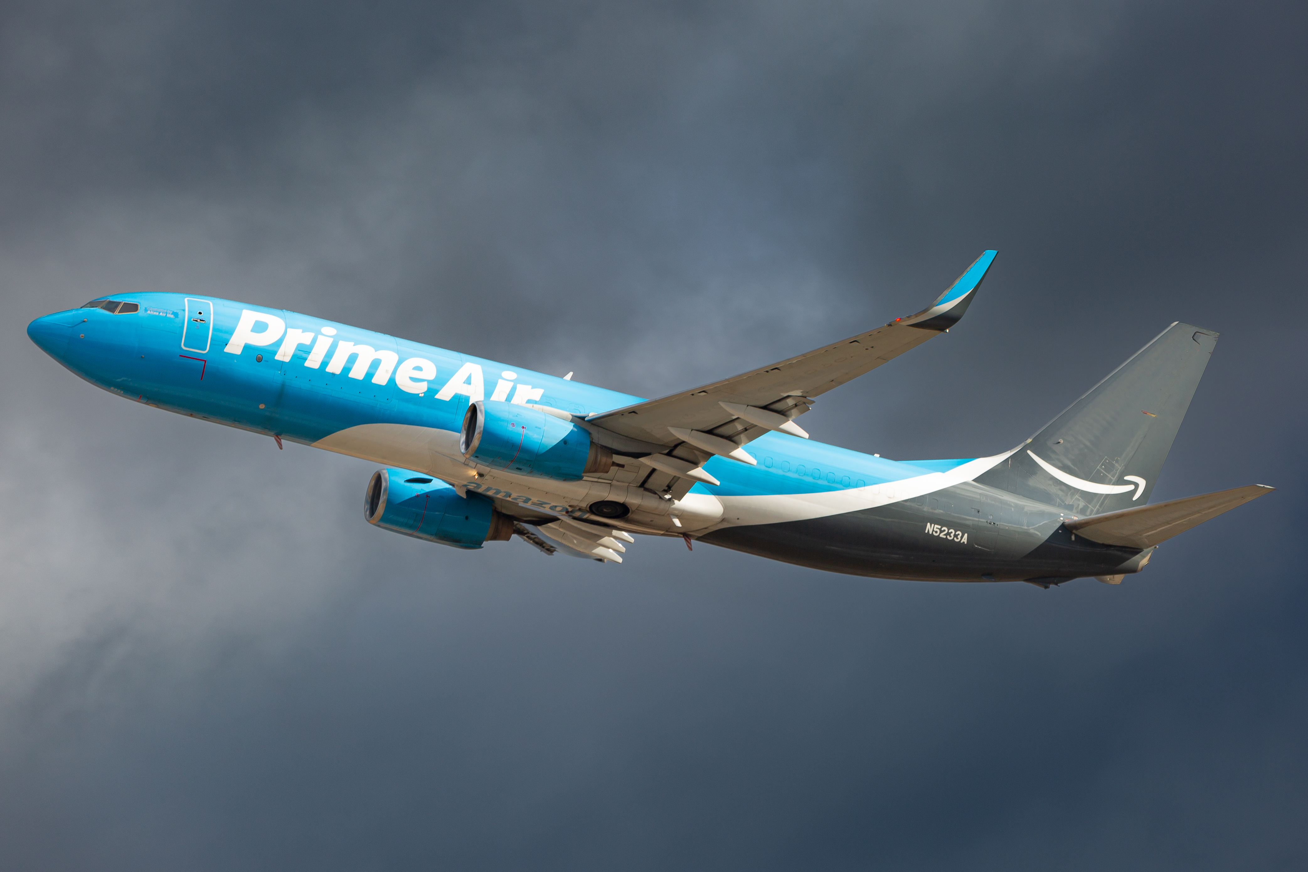 Full size: Prime Air Boeing 737-800 N5233A at Baltimore/Washington International Thurgood Marshall Airport