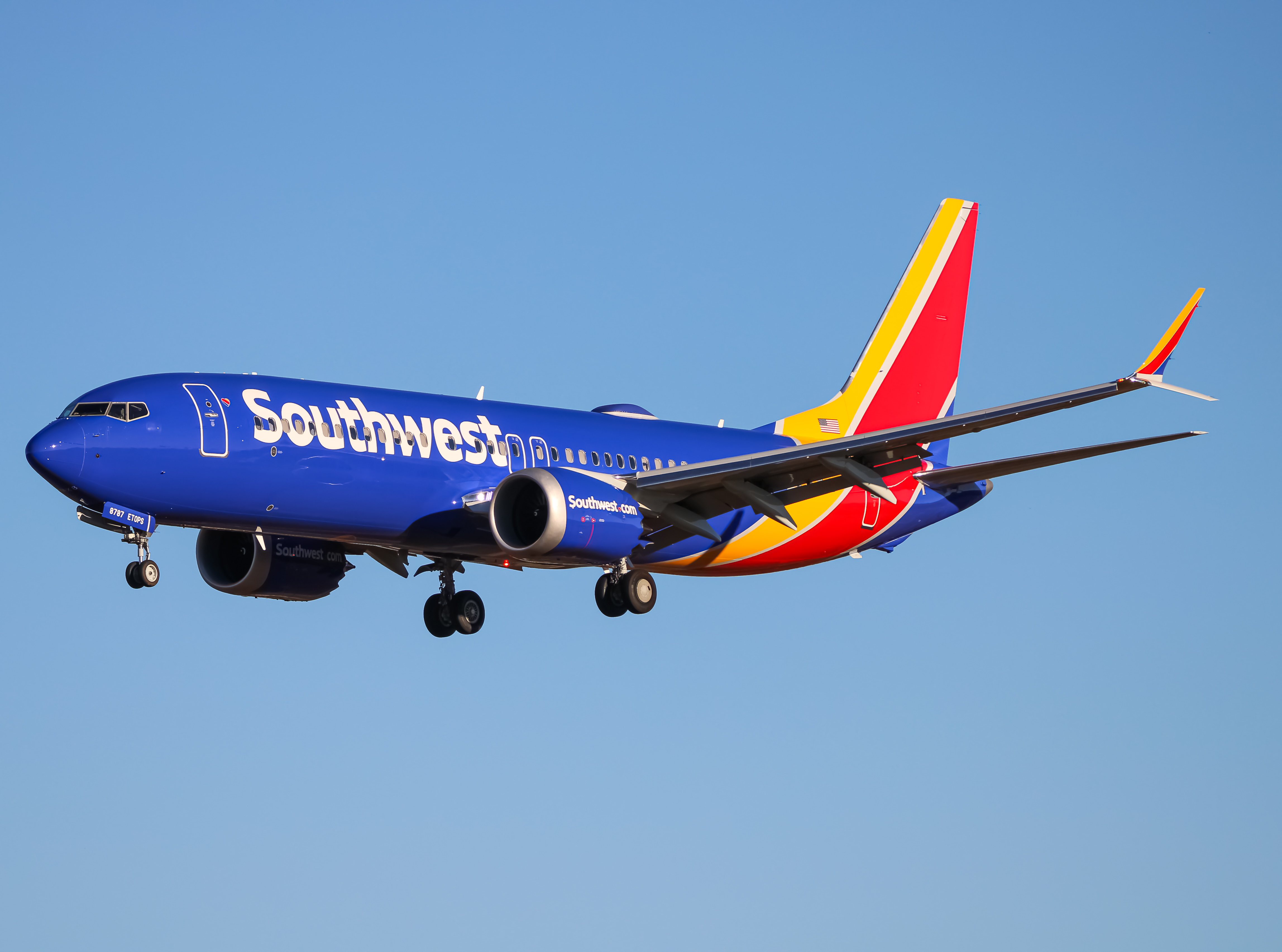 Full size: Southwest Airlines Boeing 737 MAX 8 N8787K at Baltimore/Washington International Thurgood Marshall Airport