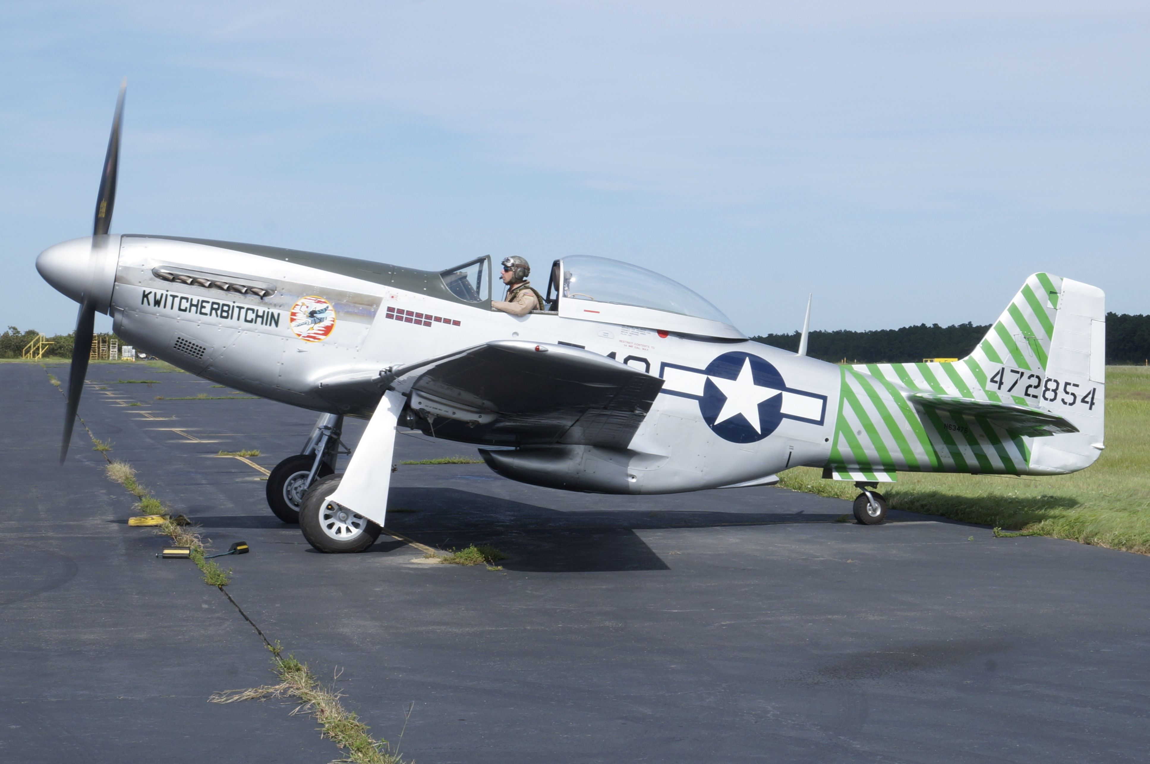 Full size: Claire Aviation North American P-51 Mustang N63476 at Toms River Ocean County Airport