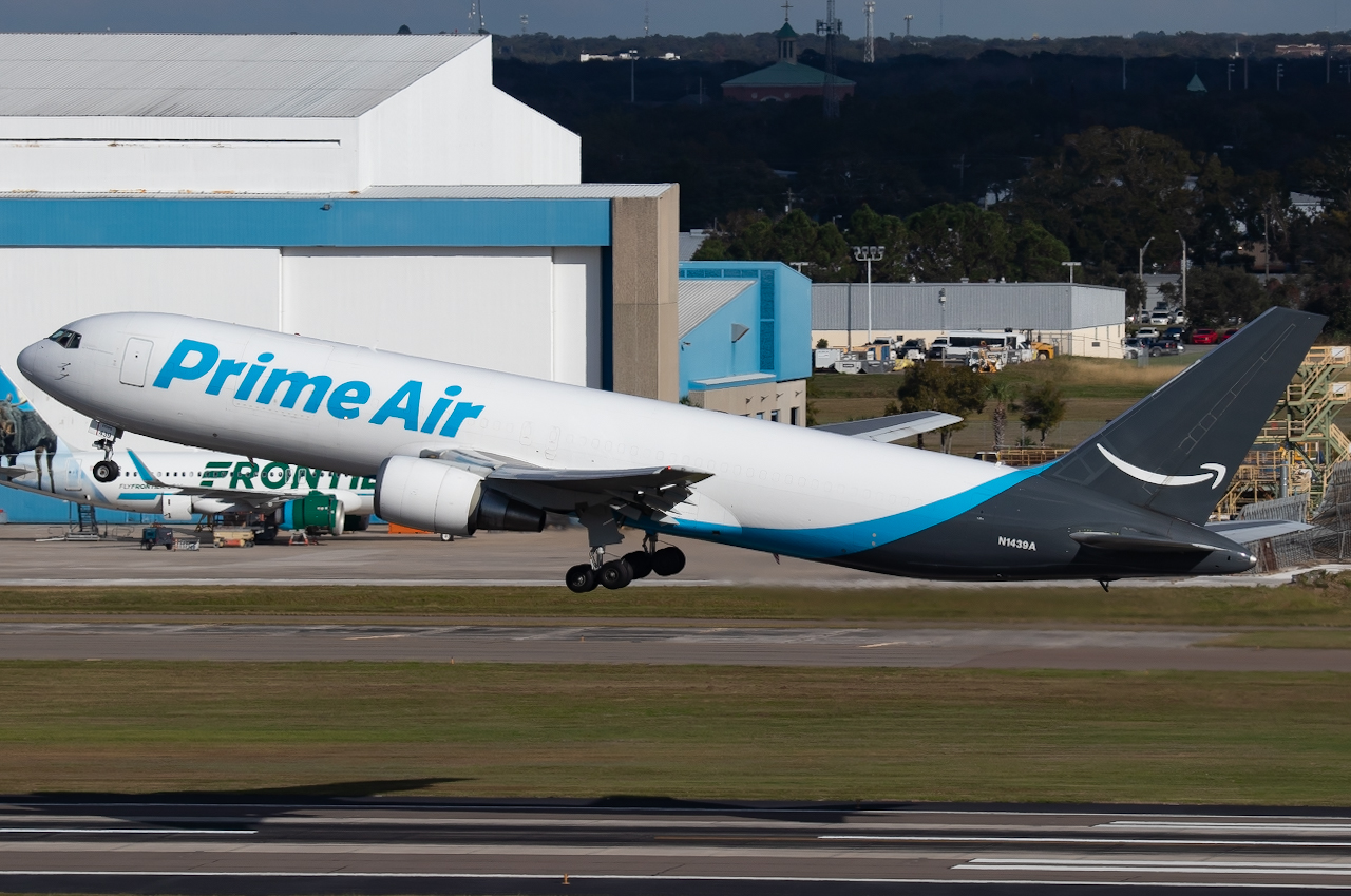 Full size: Prime Air Boeing 767-300F N1439A  at Tampa International Airport