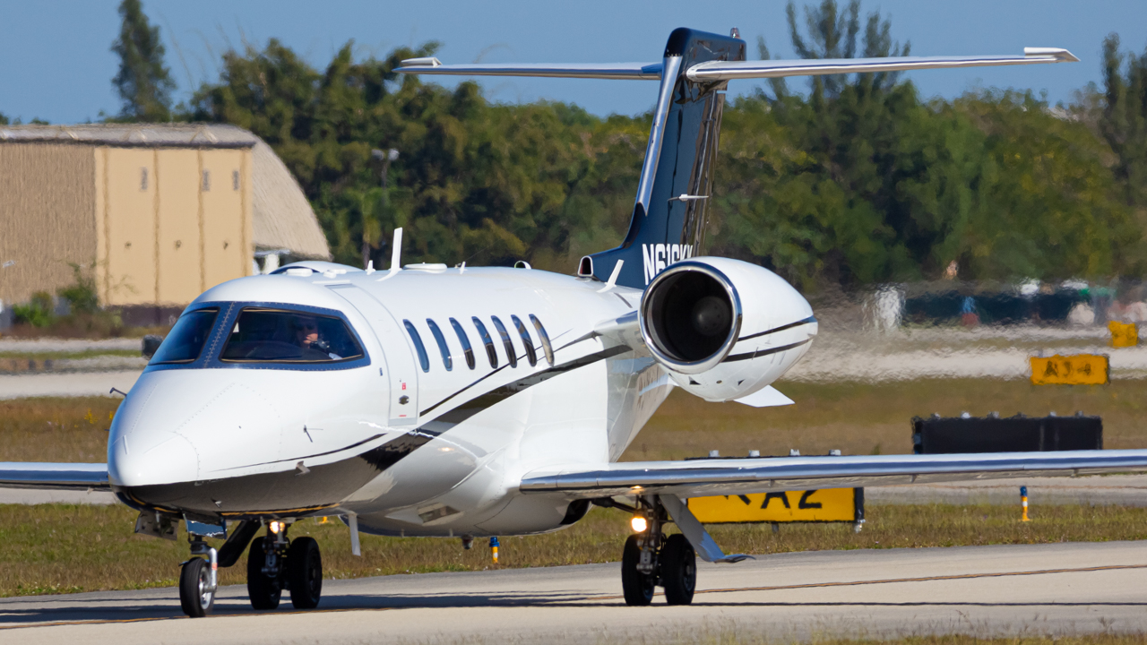 Full size: Wish You Were Beer LLC Learjet 45 N616KK at Naples Municipal Airport