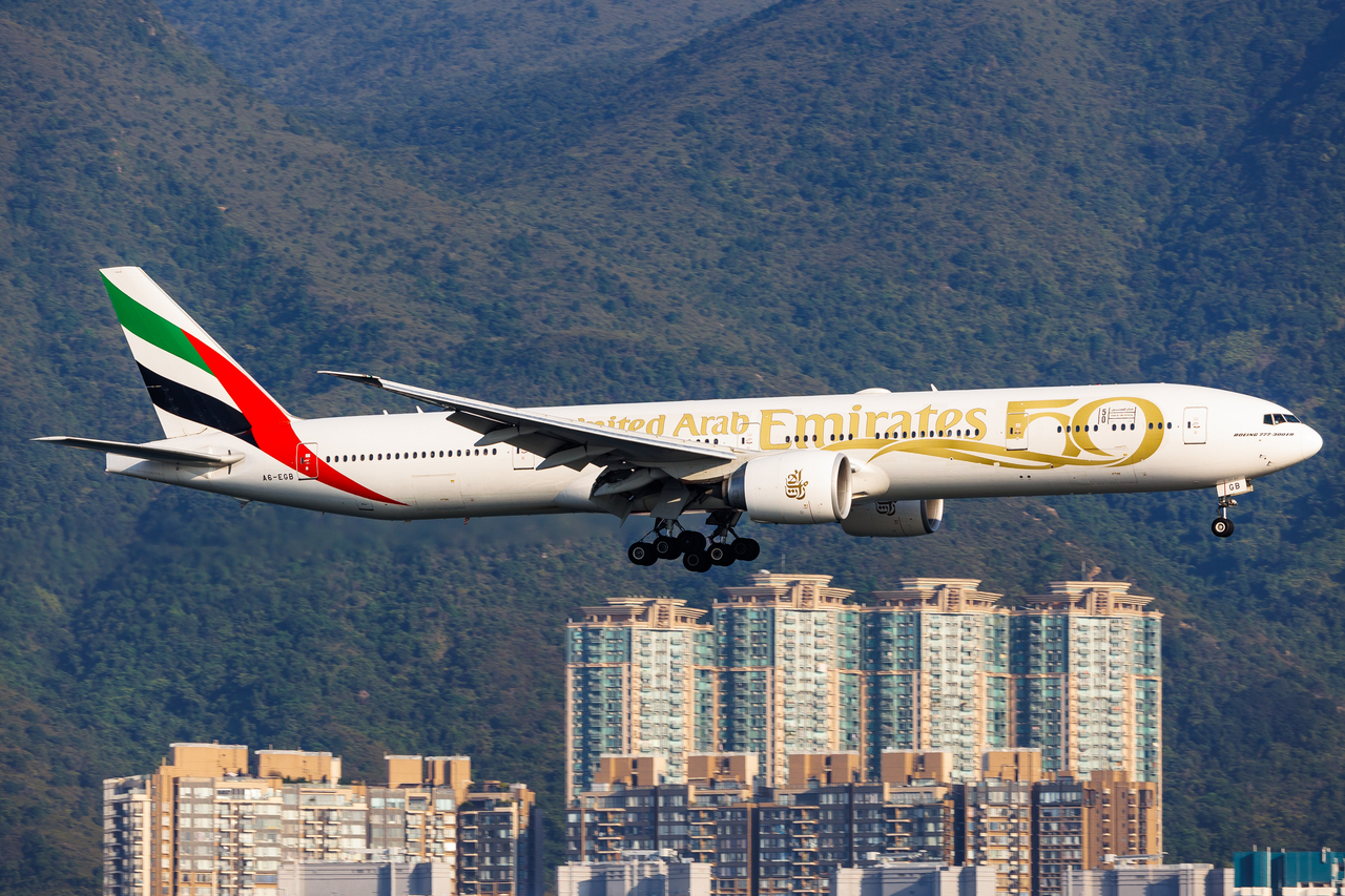 Full size: Emirates Boeing 777-300ER A6-EGB at Hong Kong International Airport