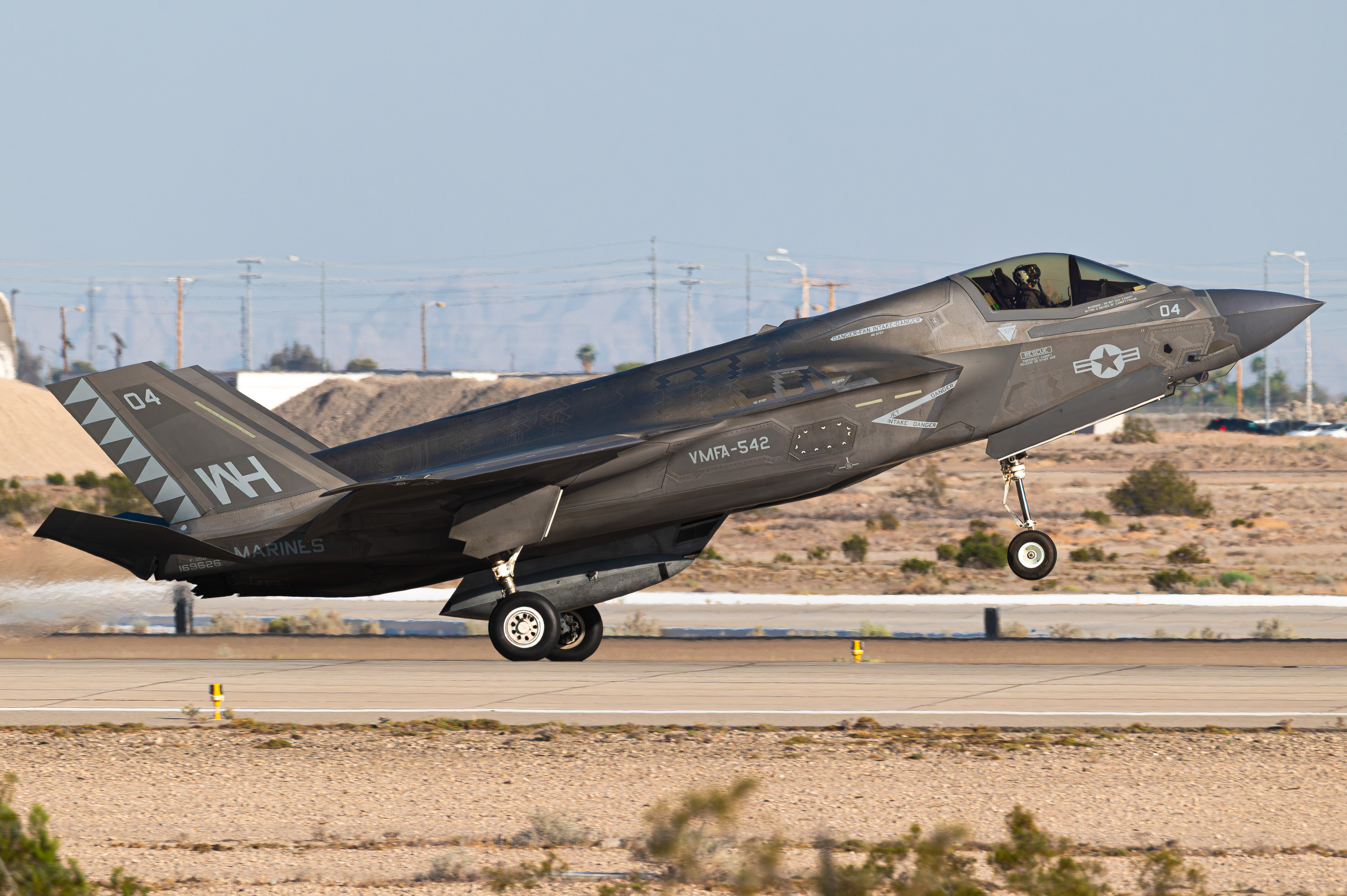 Full size: USMC - United States Marine Corp Lockheed Martin F-35 Lightning 169626 at 